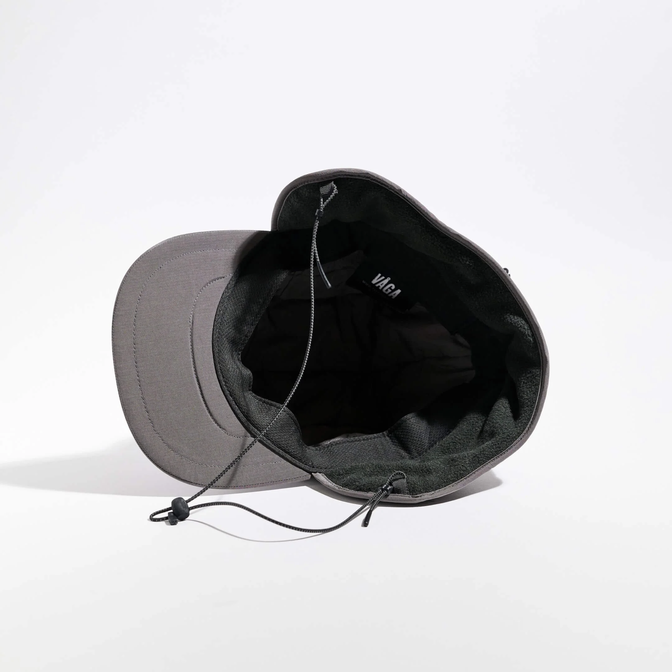 vaga-padded-hiker-cap-midgrey-underneath.jpg
