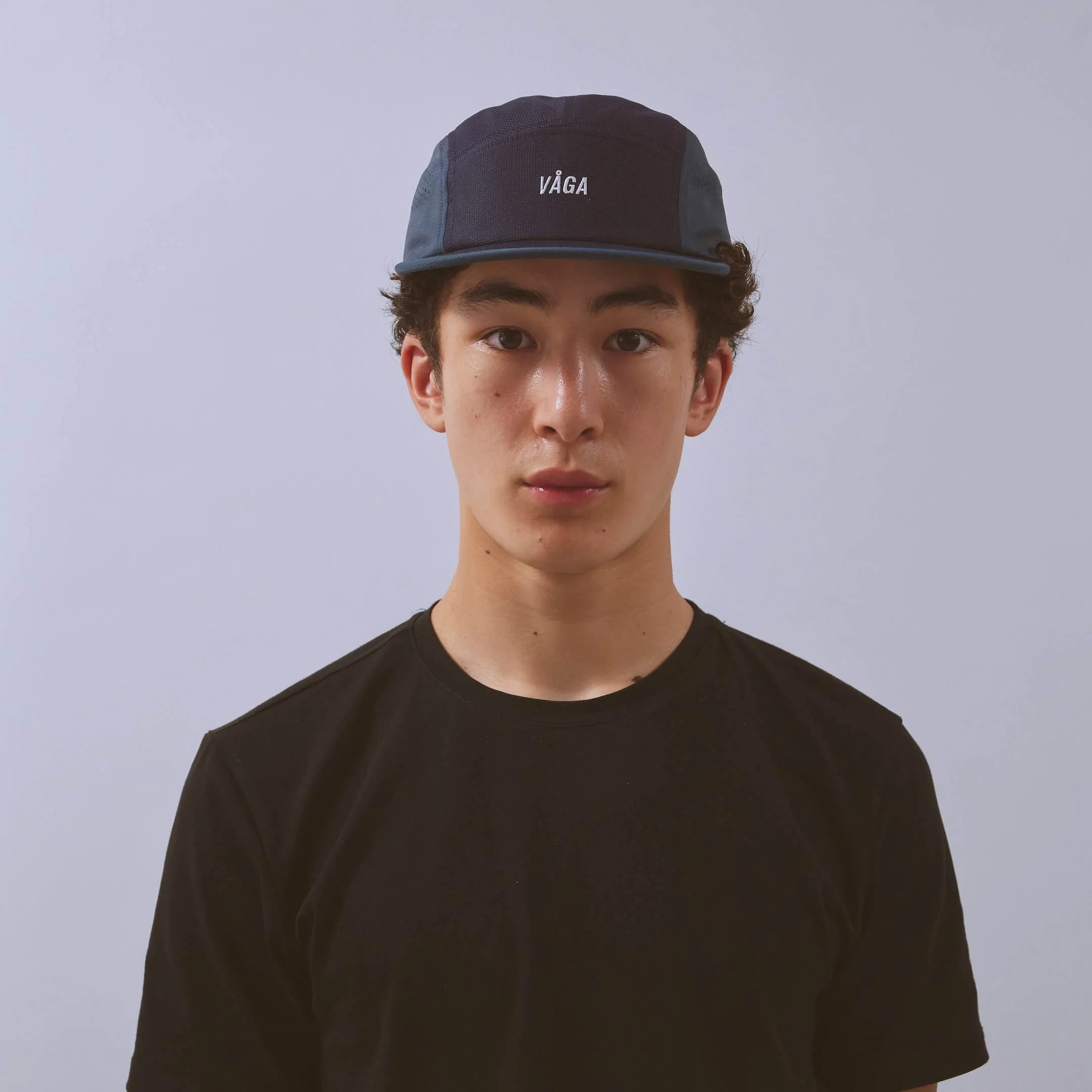 vaga-13-valleys-ultra-race-cap-navy-teal-model-front.jpg
