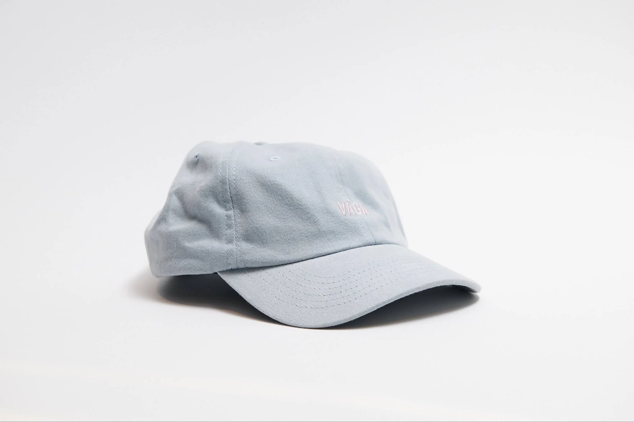 vaga-washed-cotton-lifestyle-cap-WashedPastelBlue-NavyBlue-angle.jpg