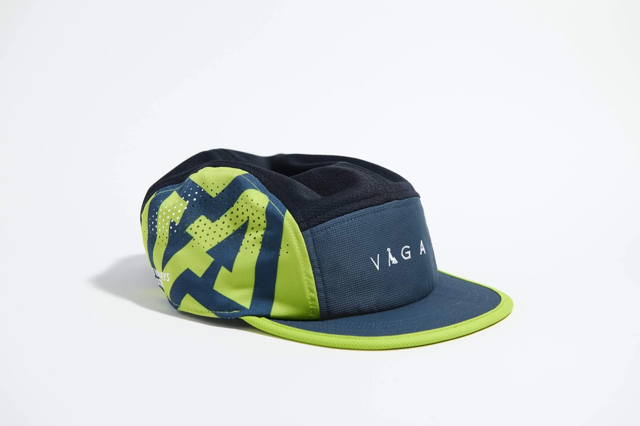vaga-13-valleys-ultra-ultra-race-cap-angle.jpg