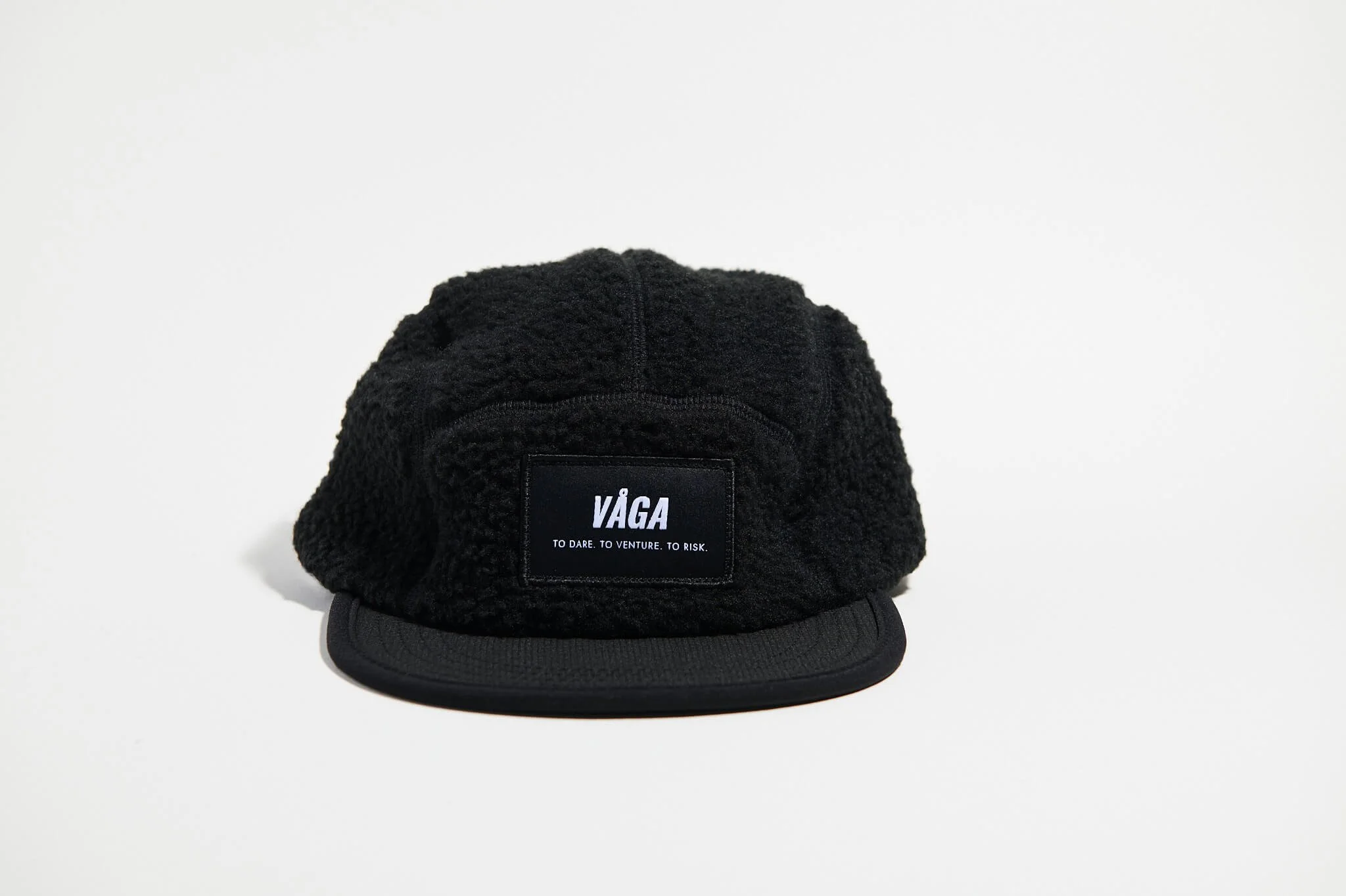 Shop Teddy Fleece Cap in Black | VÅGA