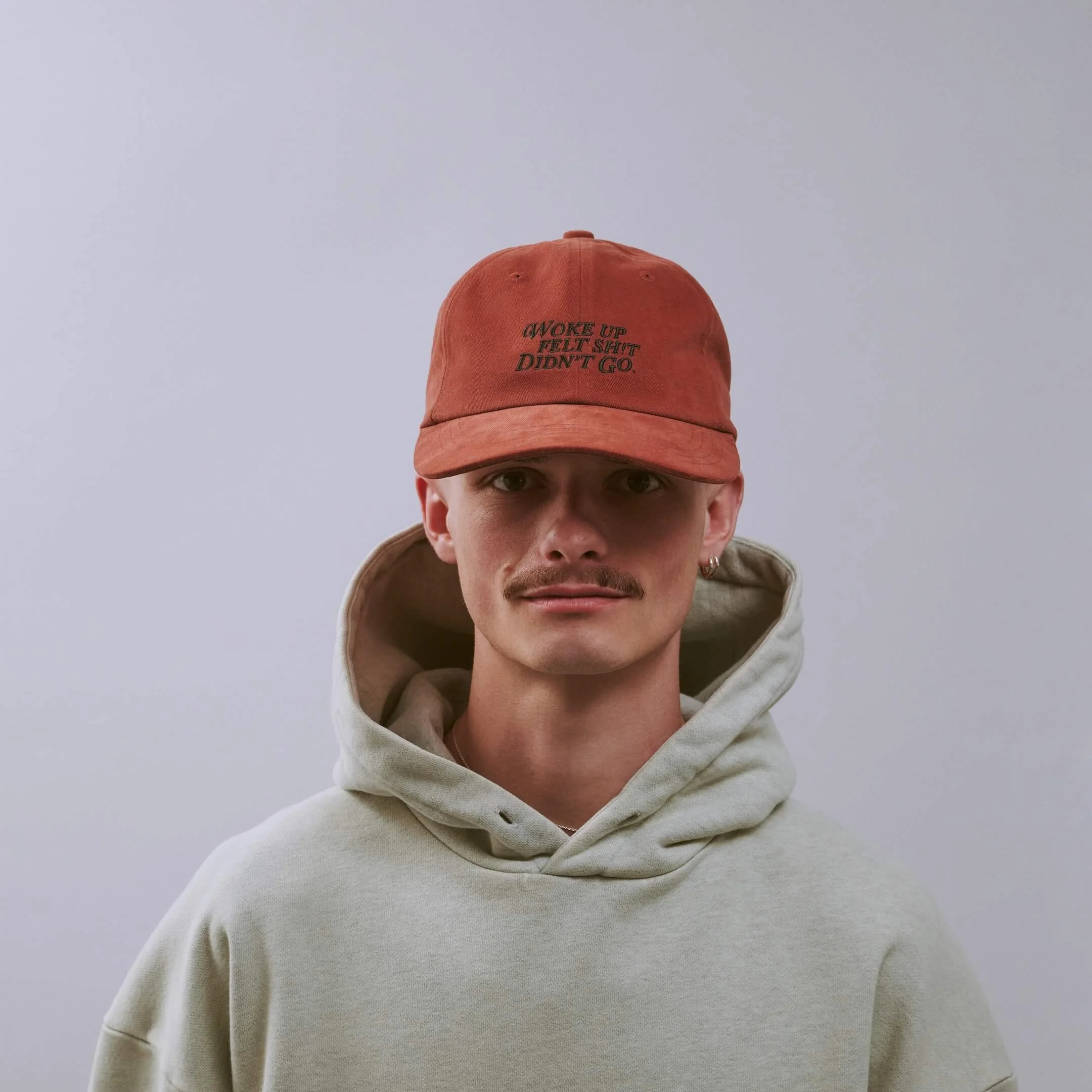 vaga-didnt-go-lifestyle-cap-rust-model-r-front.jpg