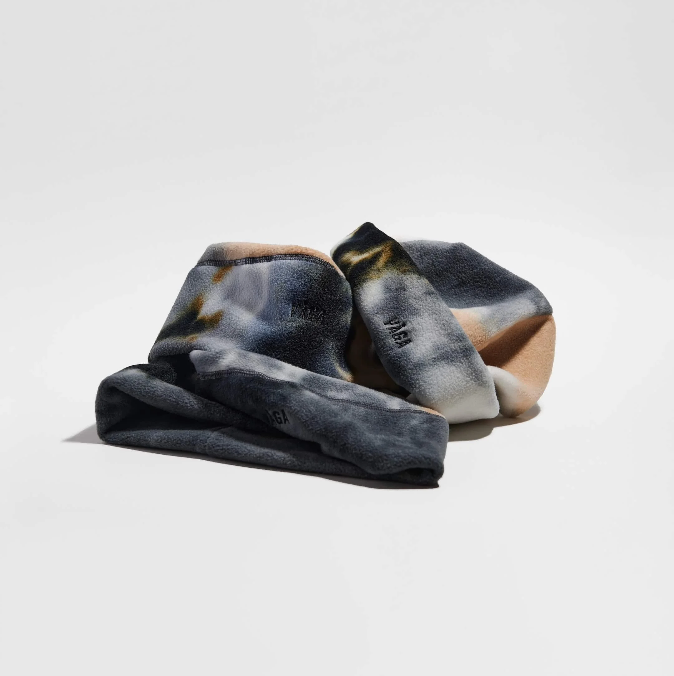 vaga-fleece-beanie-running-hat-borrowdale-haze-collected.jpg