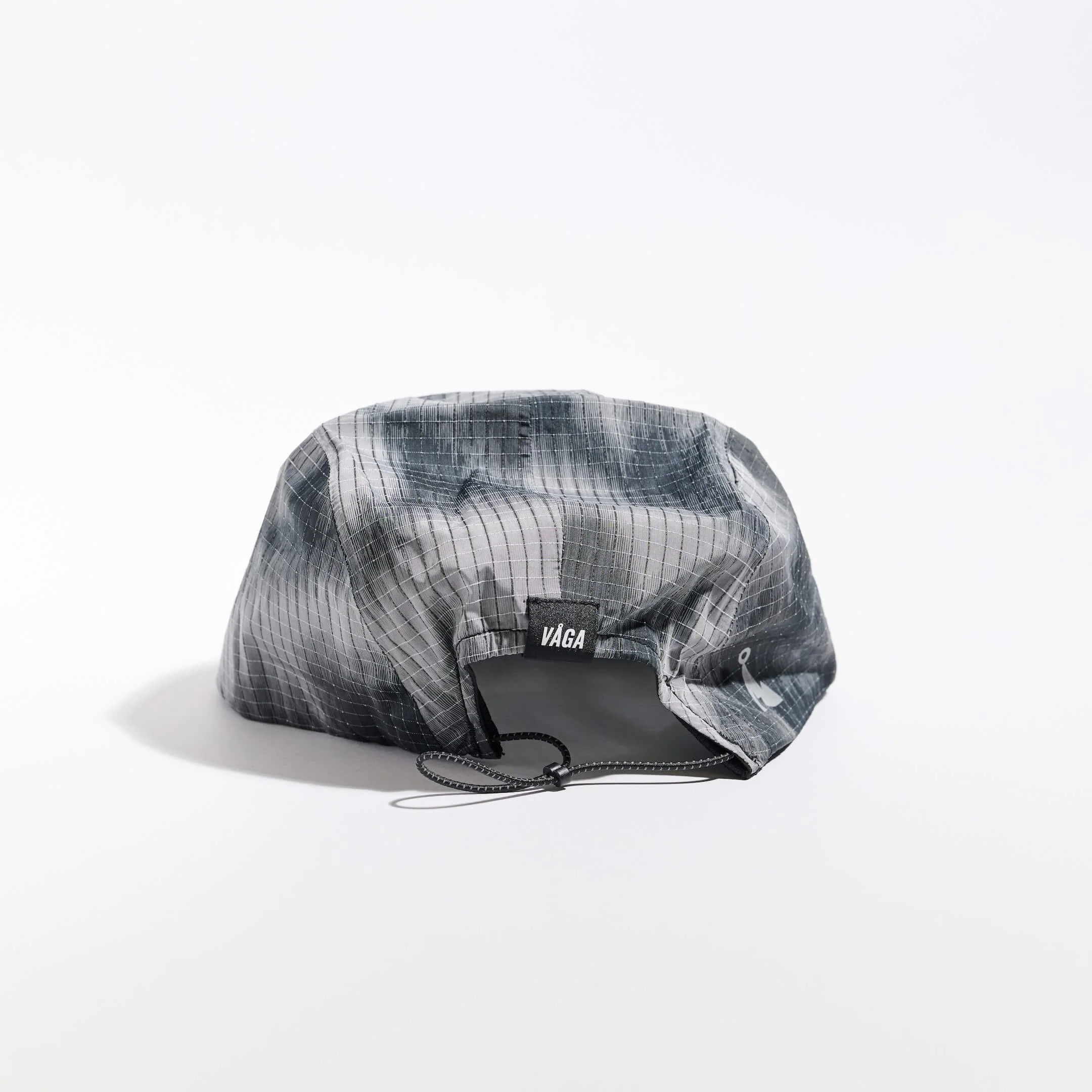vaga-night-club-running-cap-black-grey-back.jpg