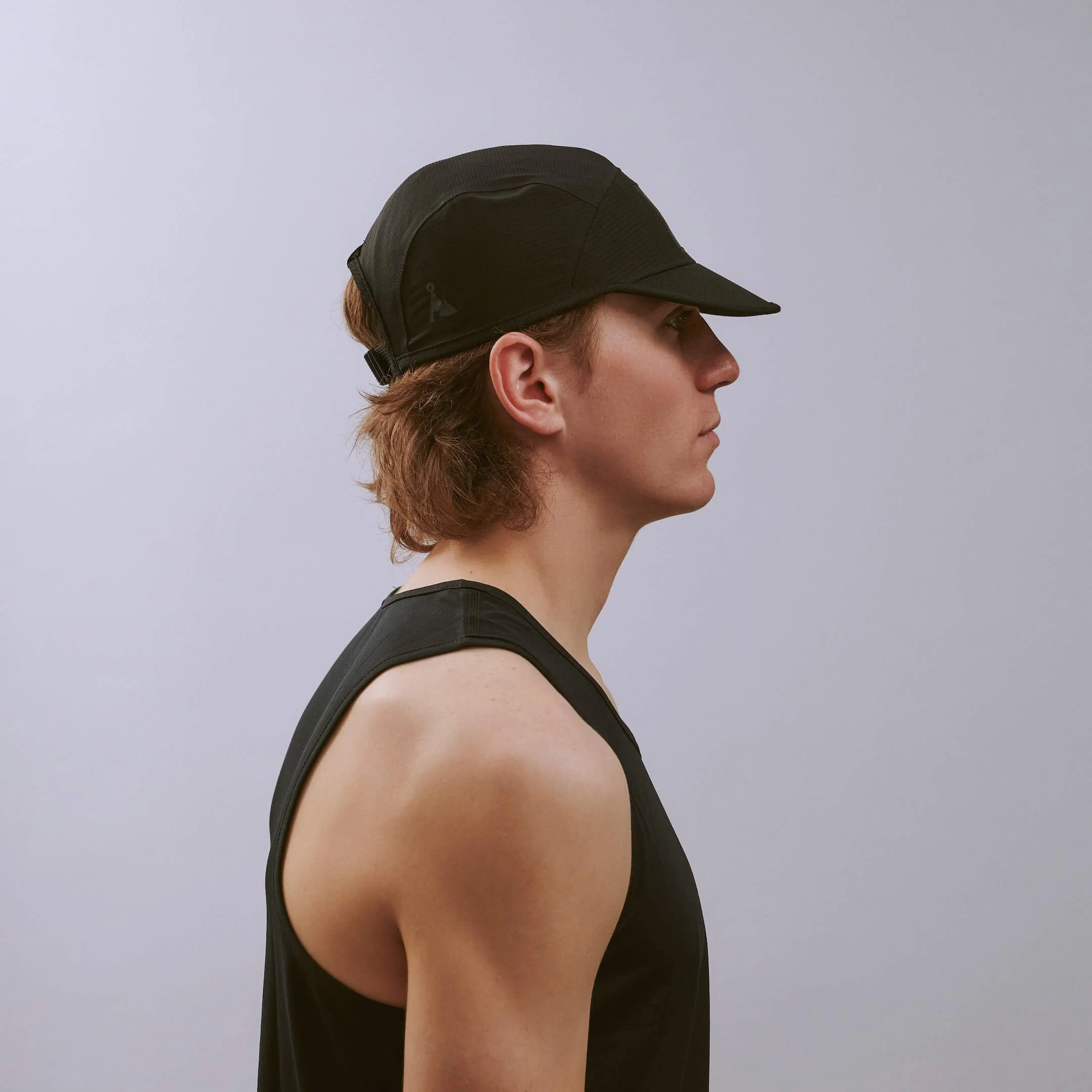 vaga-transit-lite-cap-unstructured-running-cap-black-e-model-profile.jpg