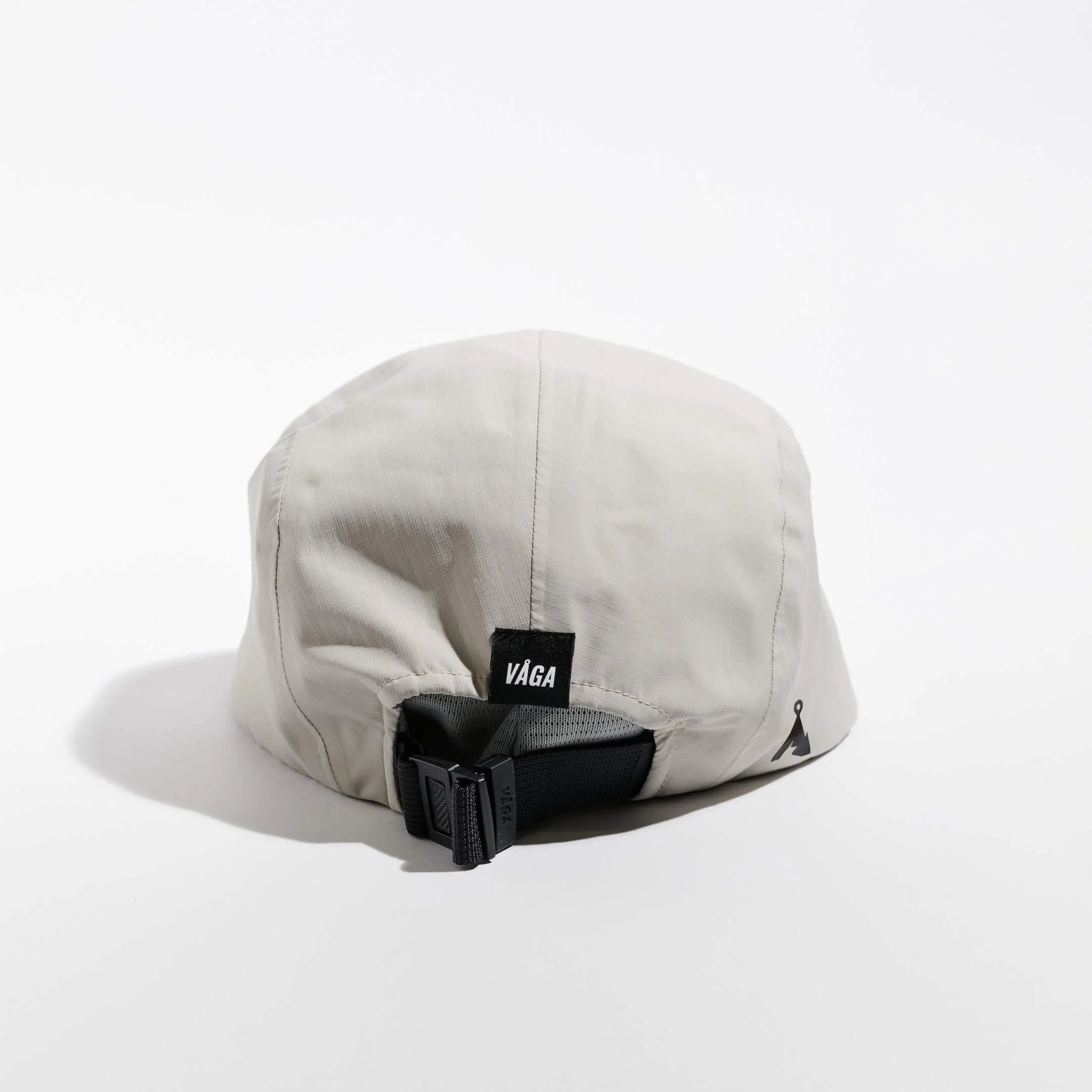 vaga-waterproof-fell-cap-running-cap-stone-back.jpg