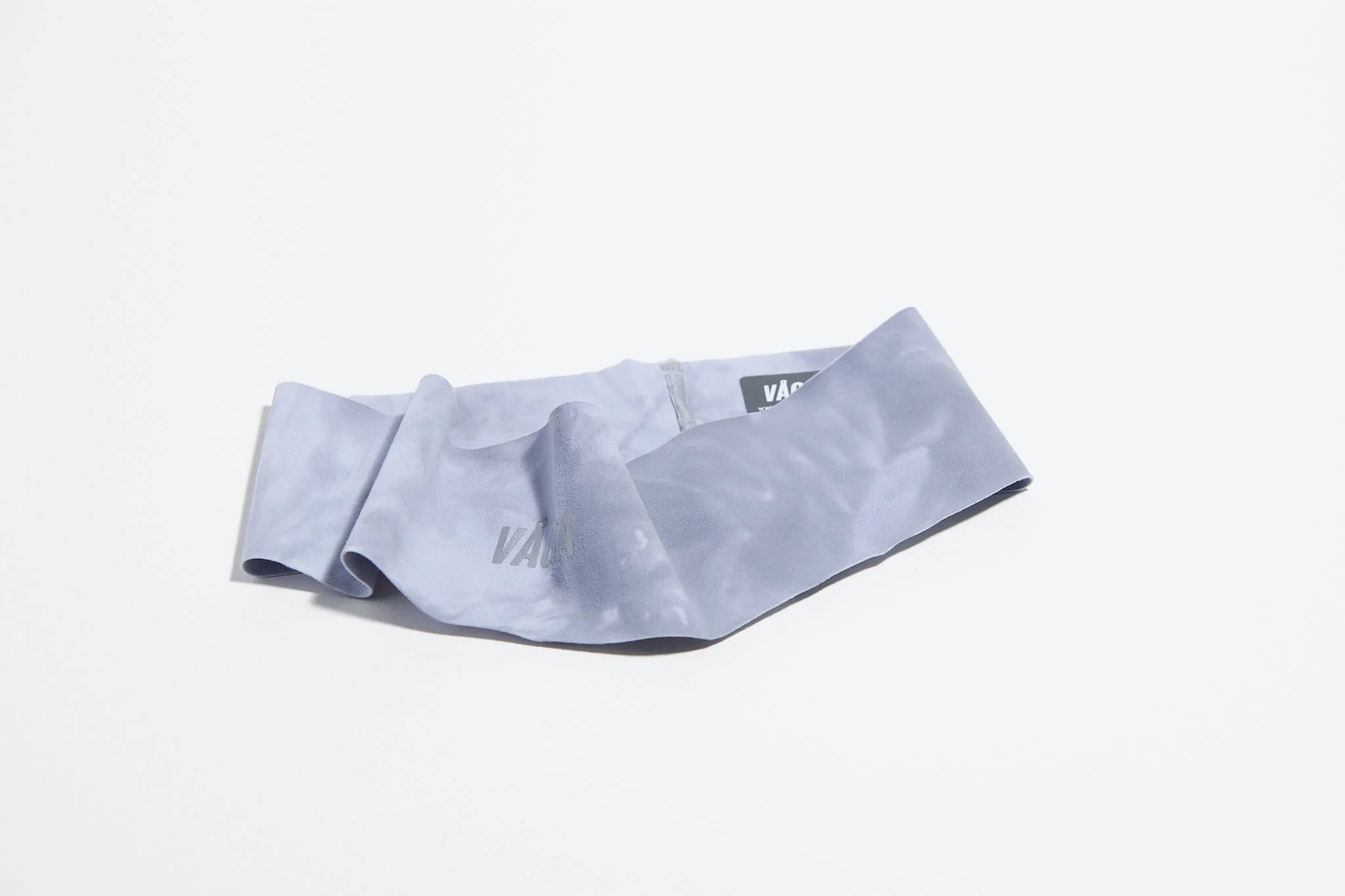 våga-light-weight-stretch-performance-headband-light-grey-dark-grey-rolled.jpg