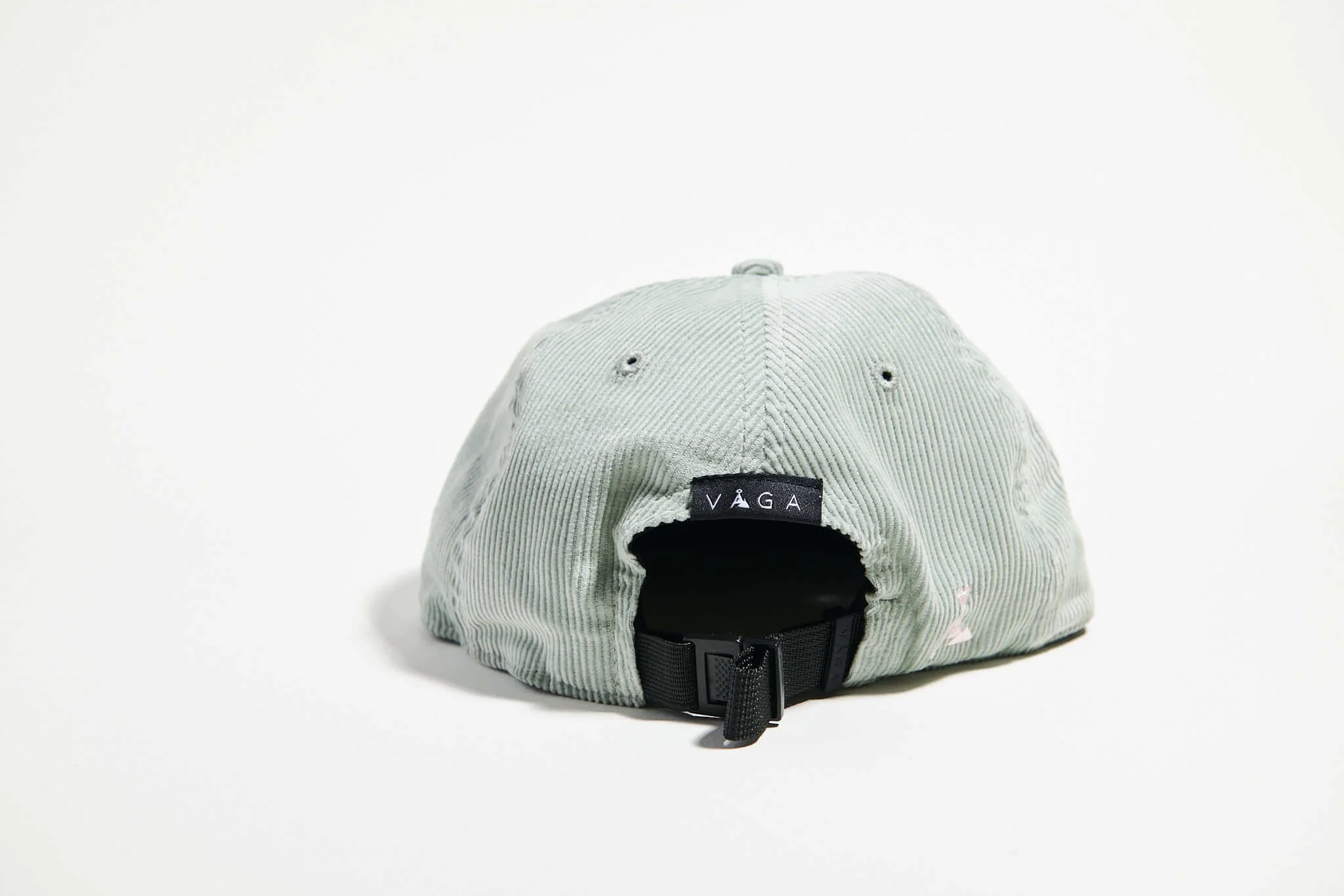 våga-corduroy-cap-sage-green-back.jpg