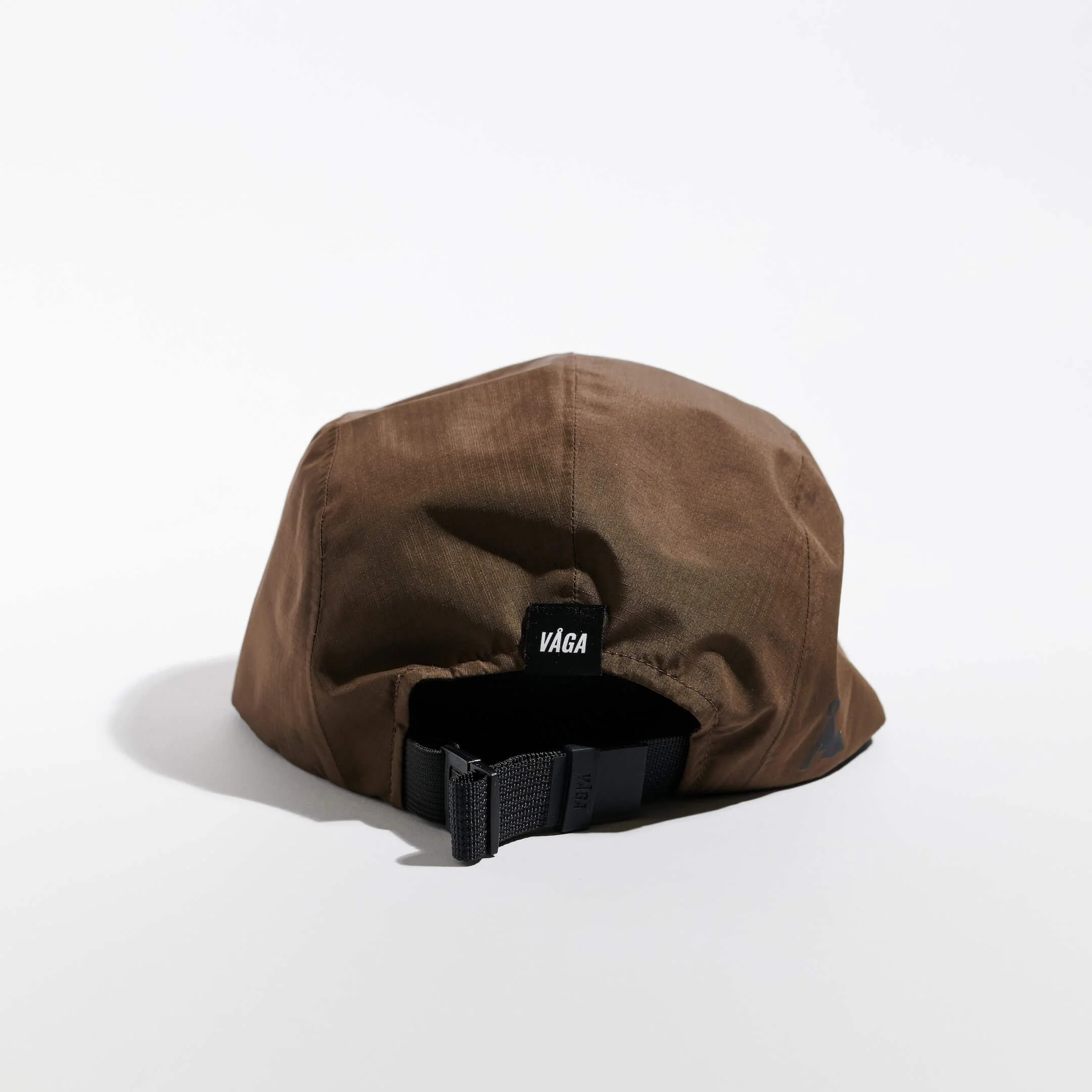 vaga-waterproof-fell-cap-running-cap-brown-back.jpg