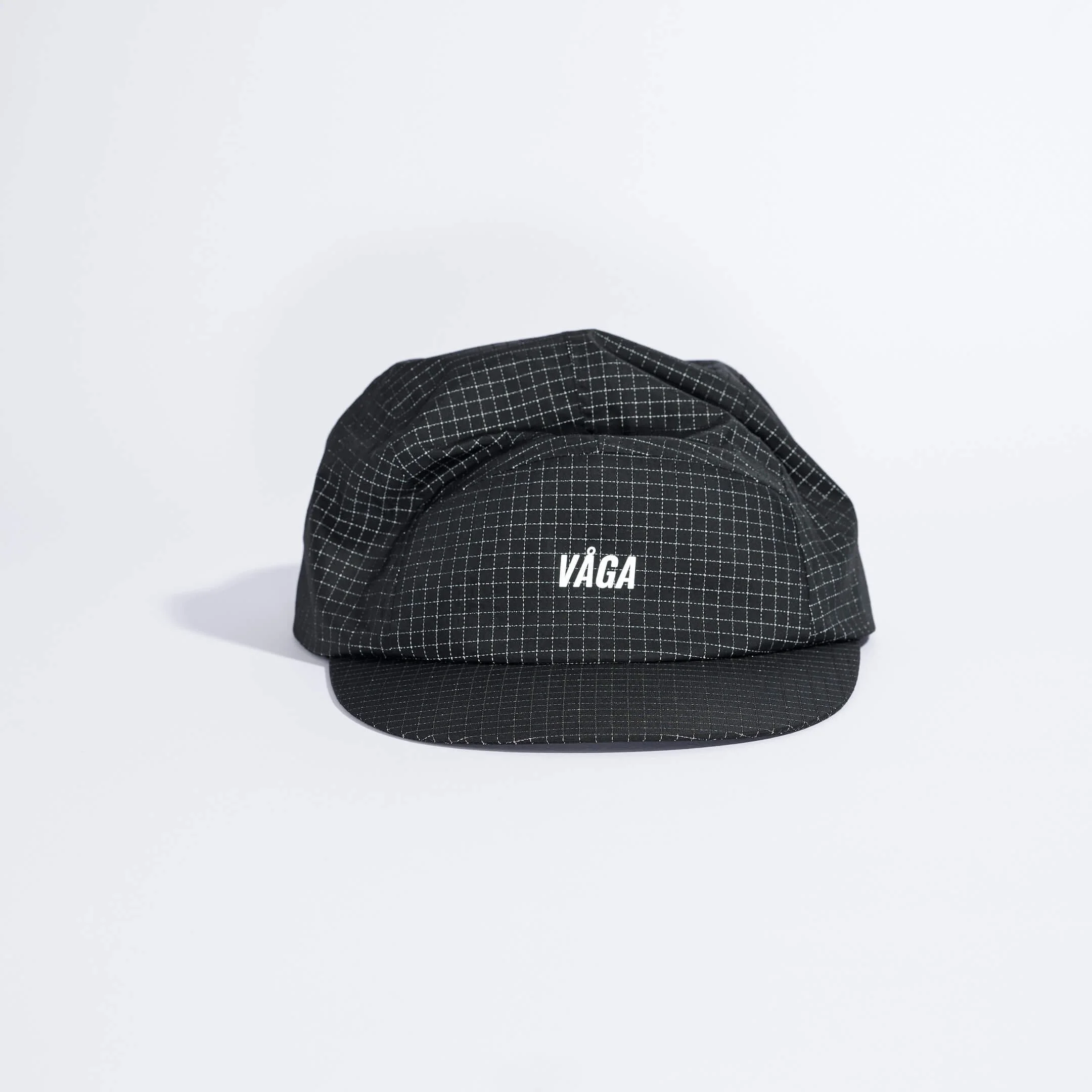 vaga-night-club-reflective-running-cap-black-front.jpg