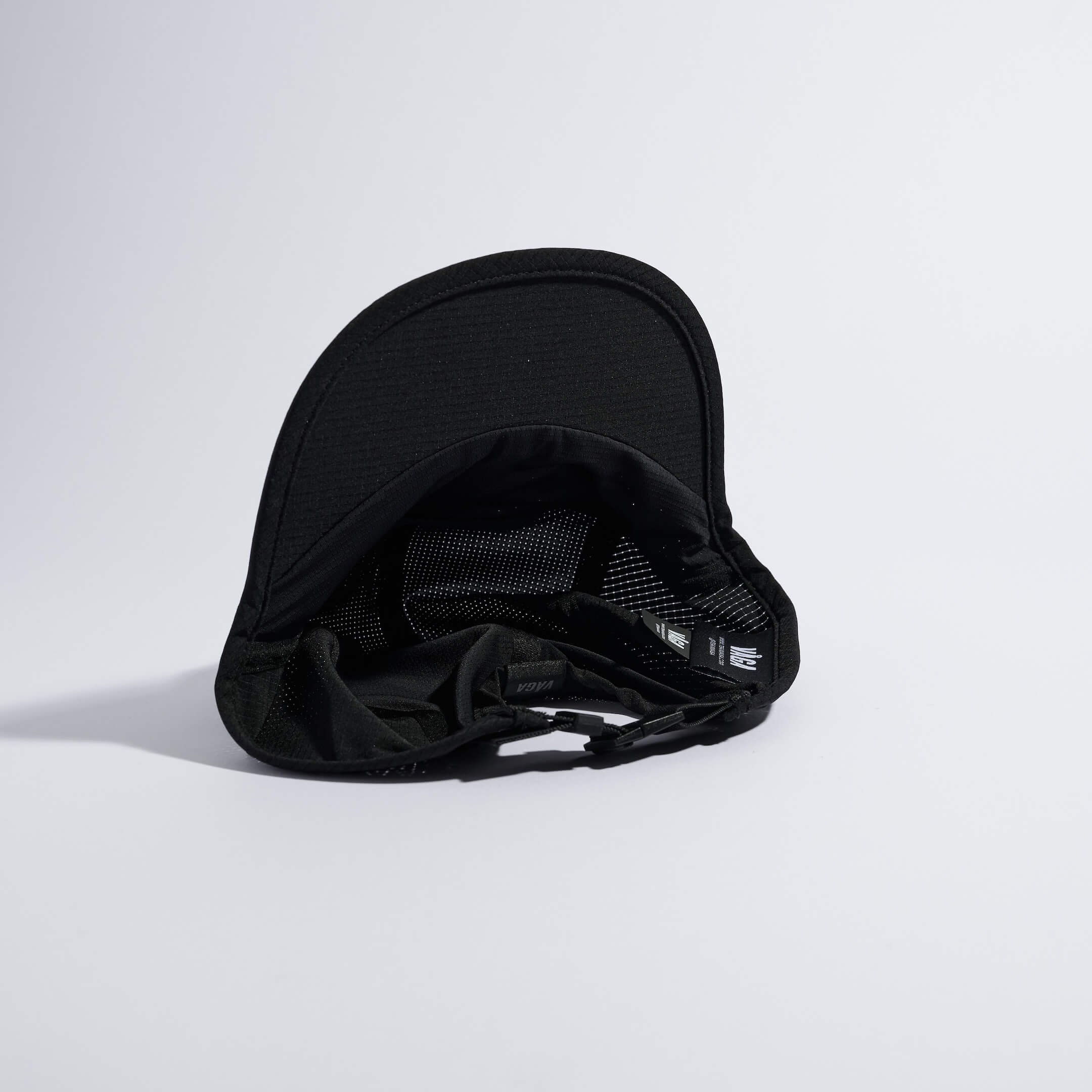 vaga-transit-lite-cap-unstructured-running-cap-black-underneath.jpg