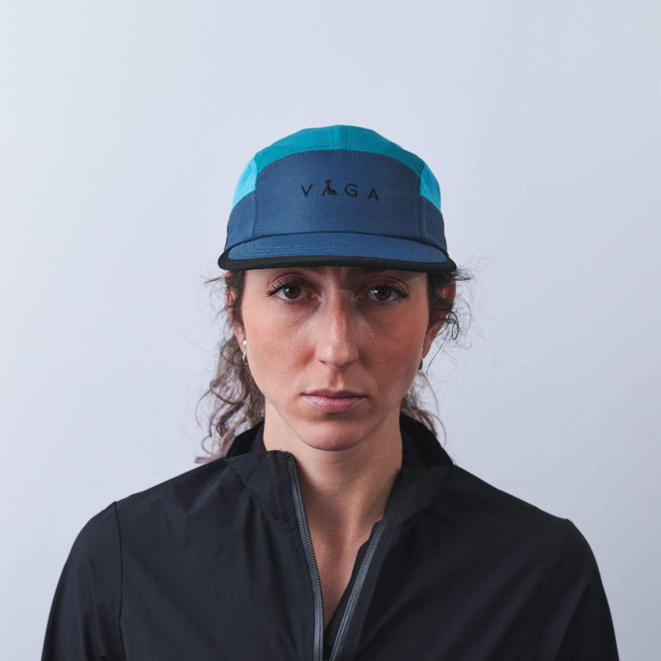 vaga-club-cap-running-cap-DarkTeal-Teal-model-front.jpg