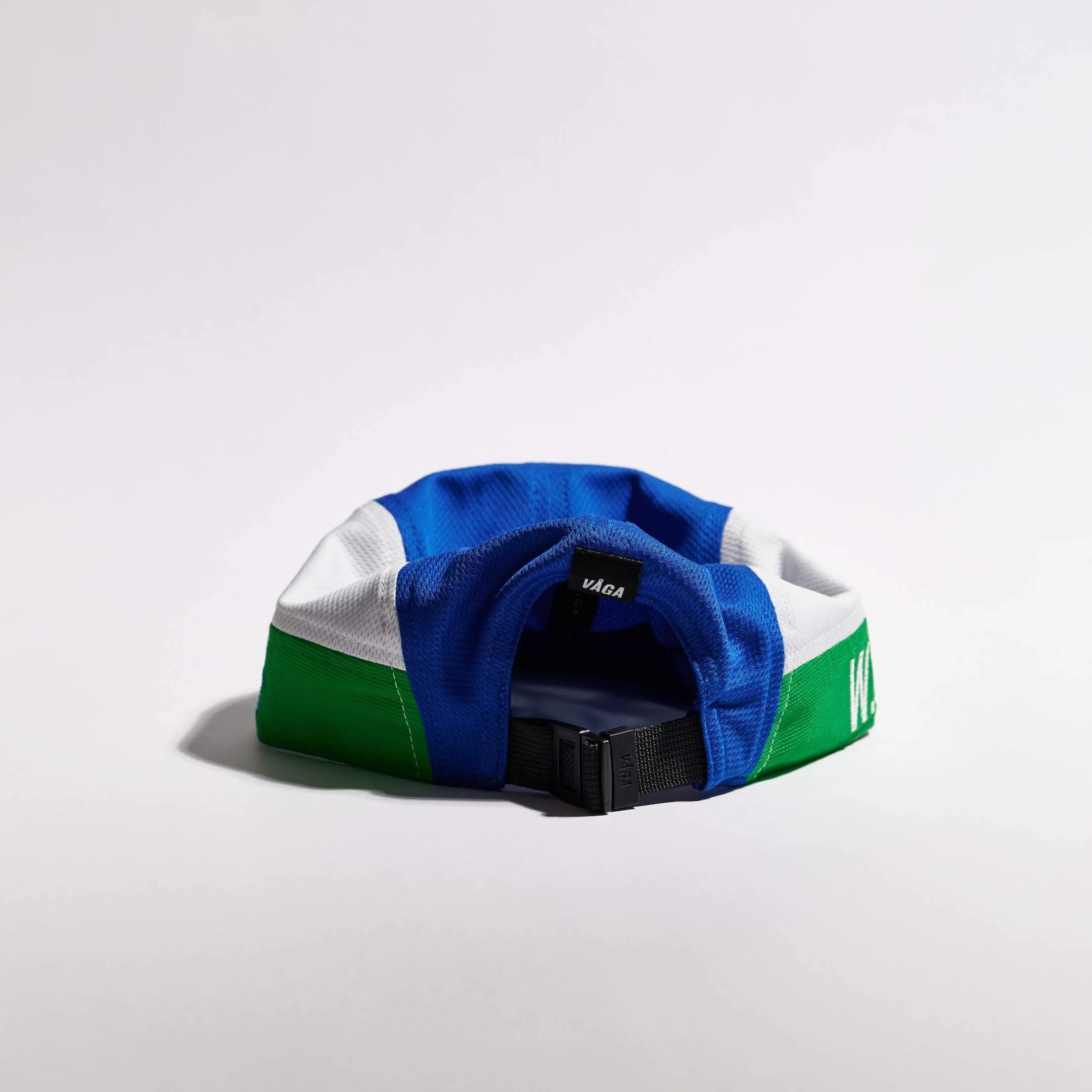 vaga-x-wch-club-cap-running-cap-cumbria-flag-back.jpg