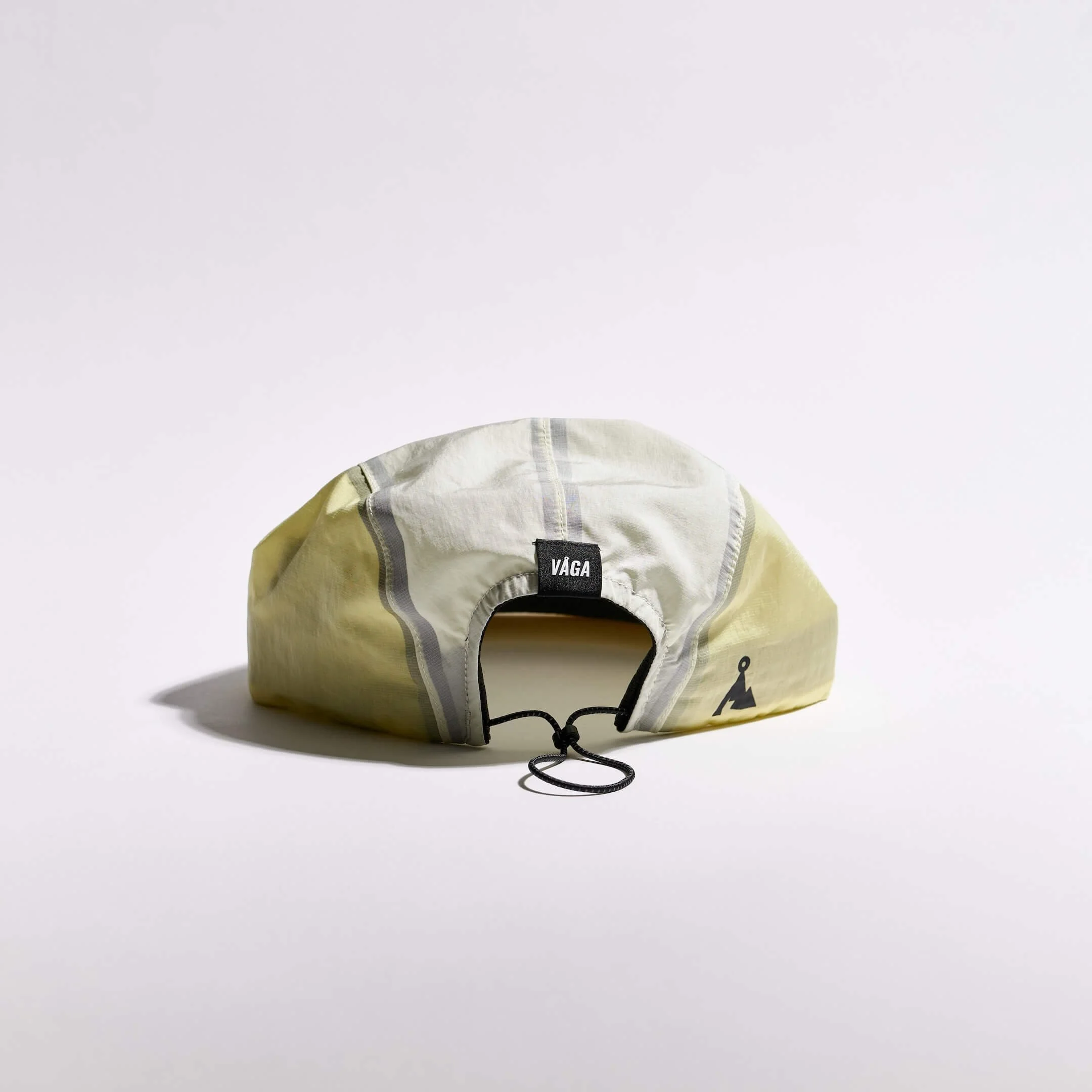 vaga-pacer-cap-running-cap-palelemon-mist-back.jpg