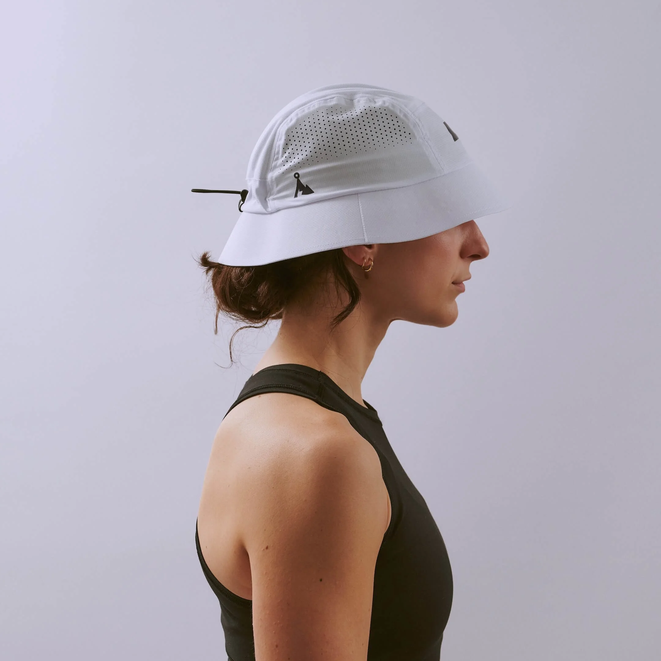 vaga-feather-racing-bucket-hat-white-l-model-profile.jpg