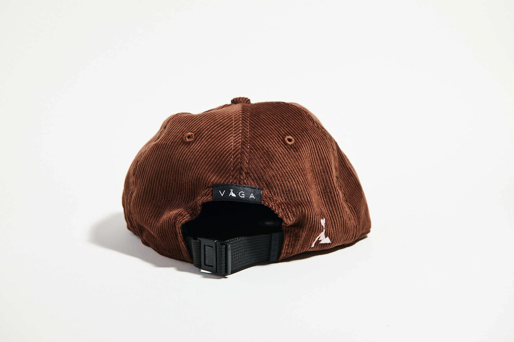 våga-corduroy-cap-brown-back.jpg