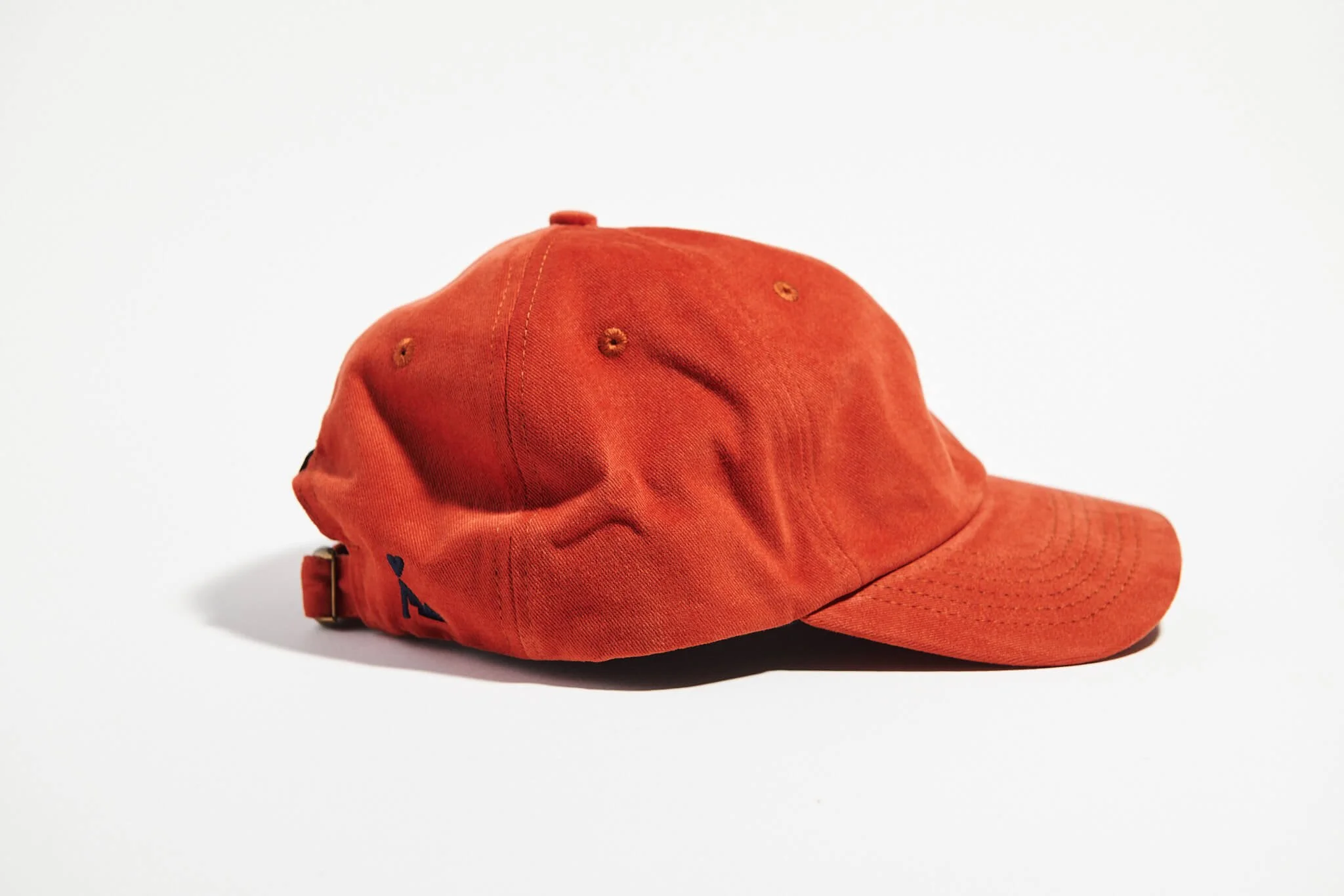 våga-washed-cotton-lifestyle-cap-washed-orange-side.jpg