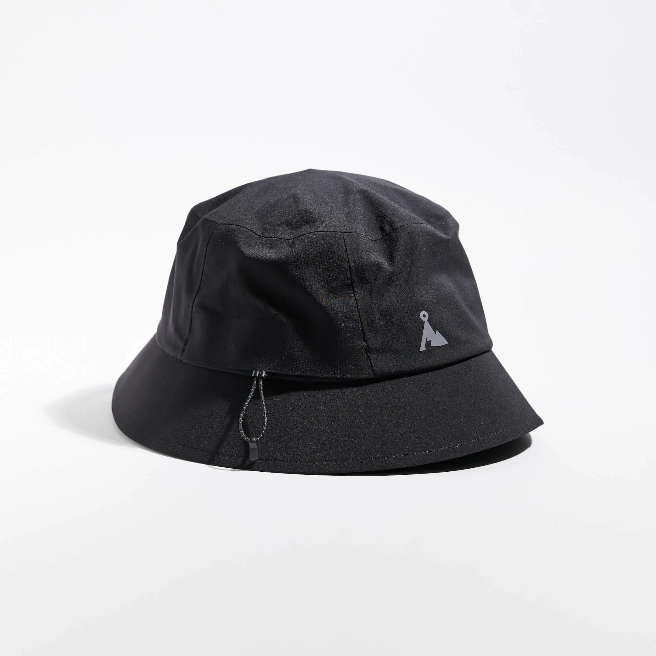 vaga-waterproof-bucket-hat-black-back.jpg