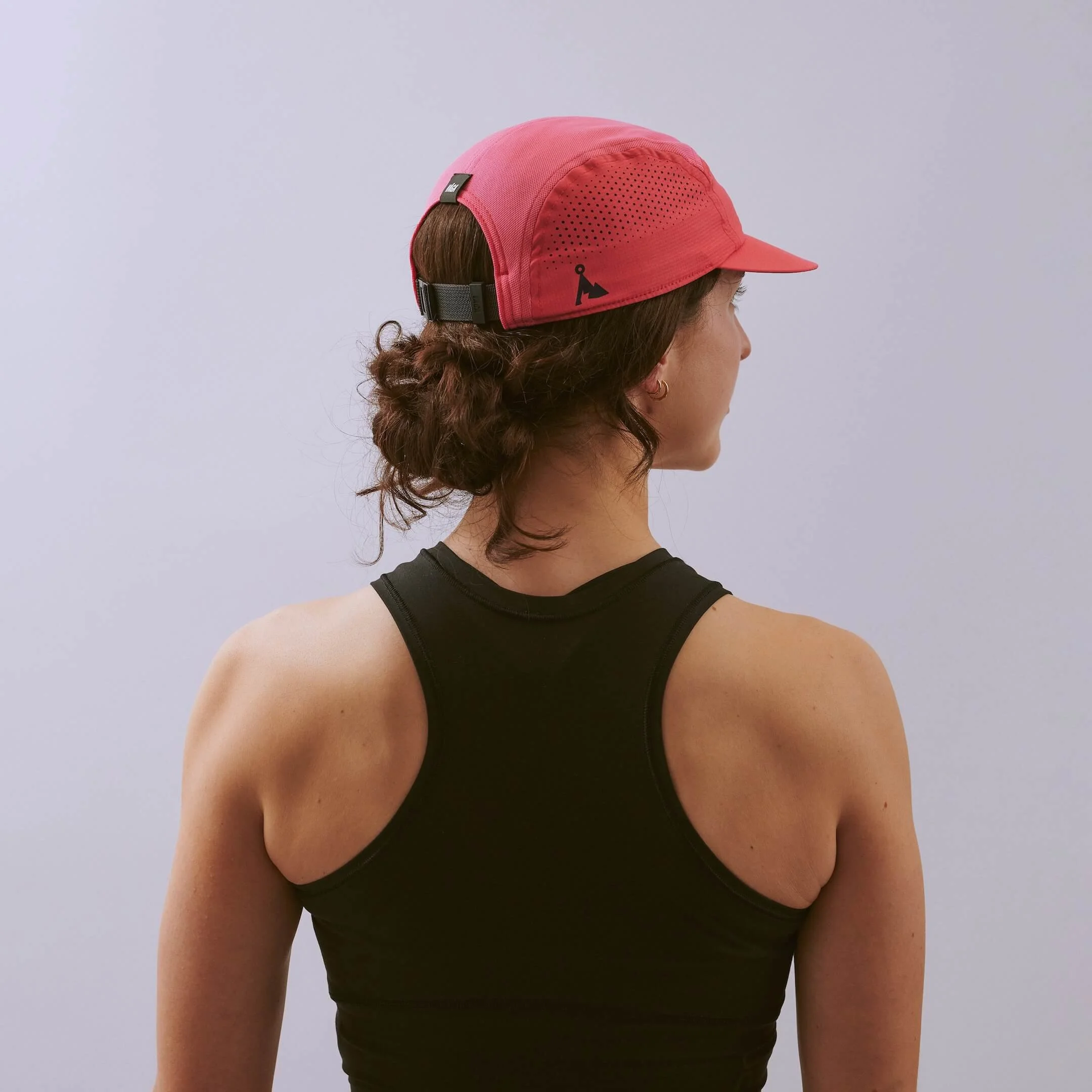 vaga-feather-racing-cap-pink-l-model-angle.jpg