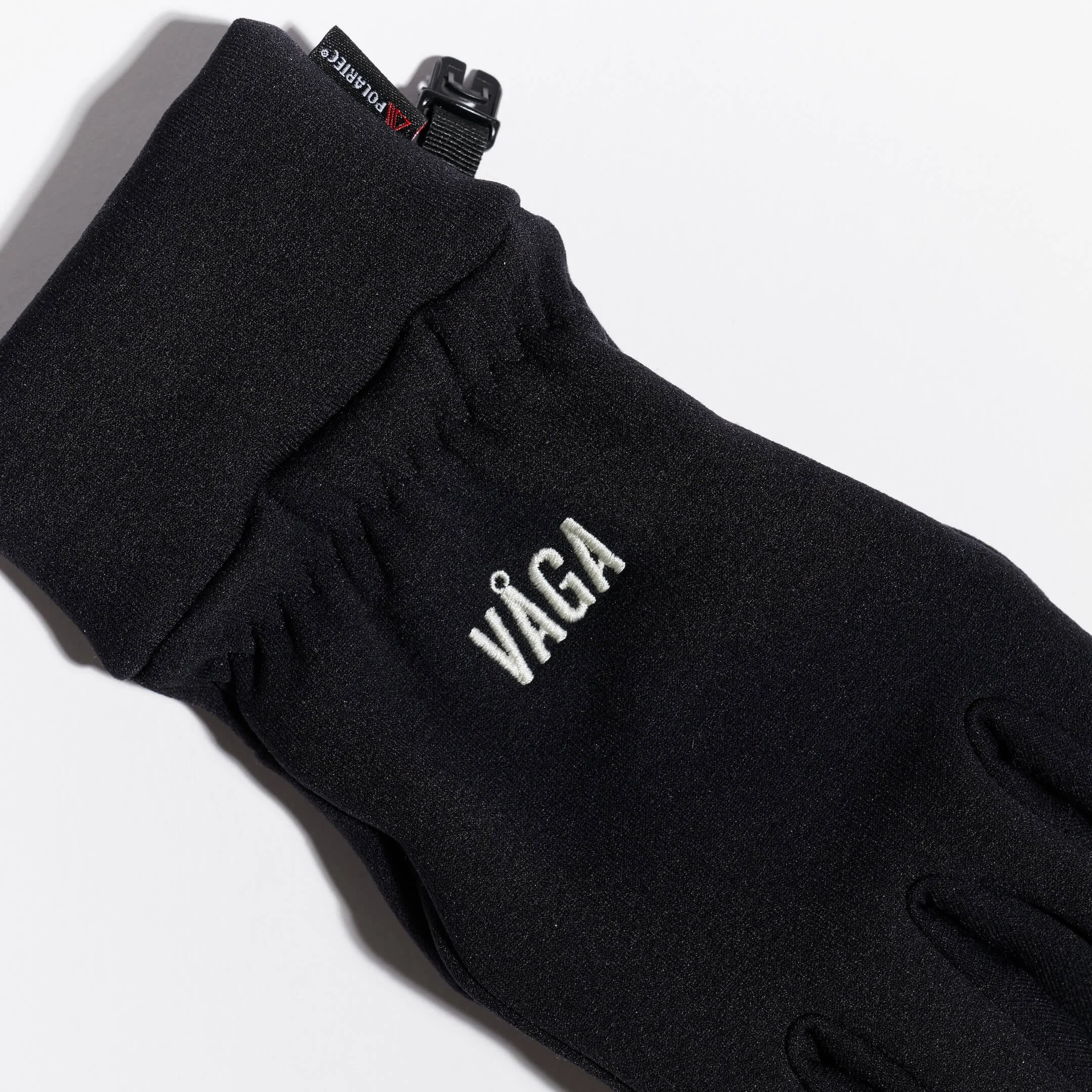 vaga-endurance-running-glove-black-detail-branding.jpg