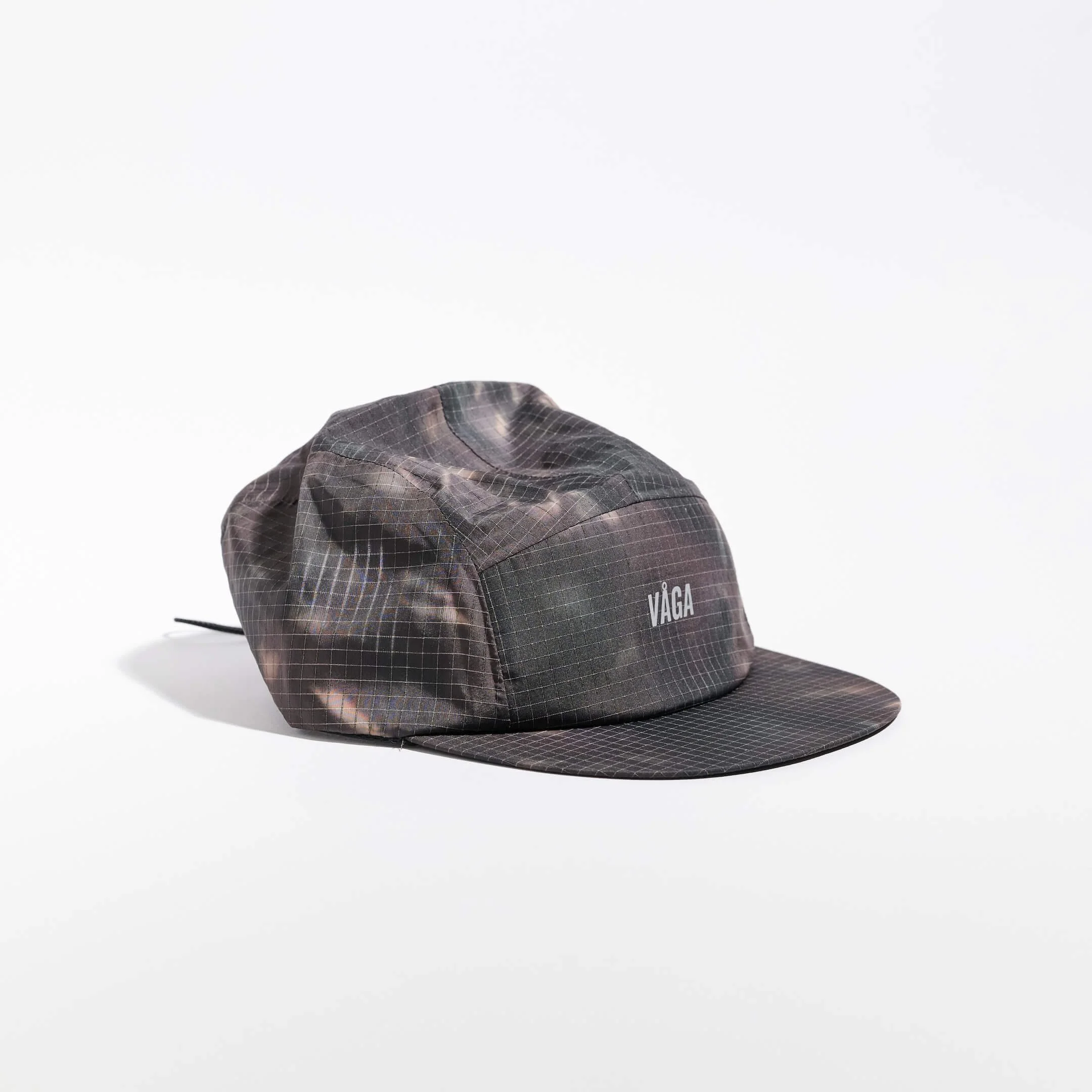 vaga-night-club-running-cap-ember-front-angle.jpg