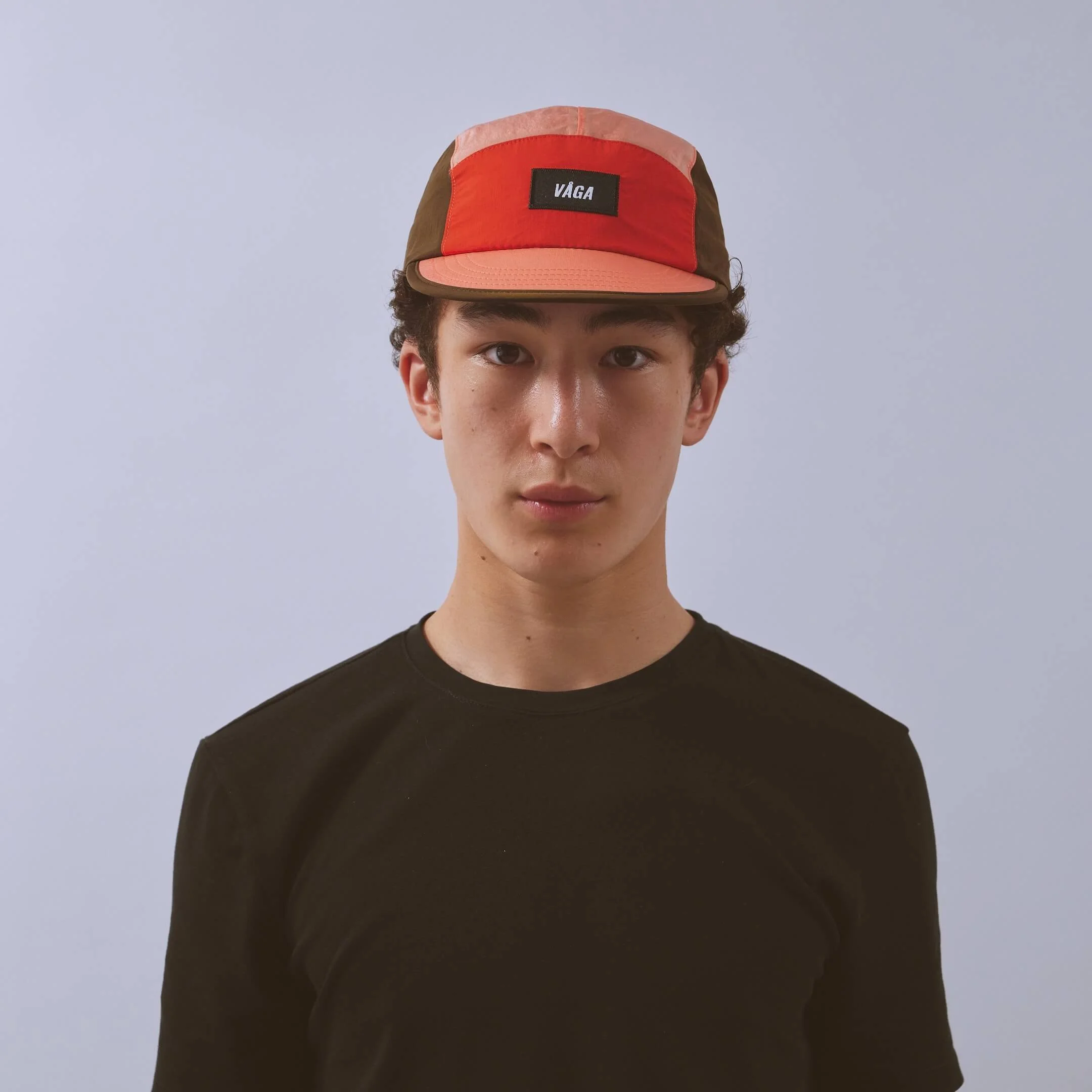vaga-pacer-running-cap-flamered-coral-brown-model-front.jpg