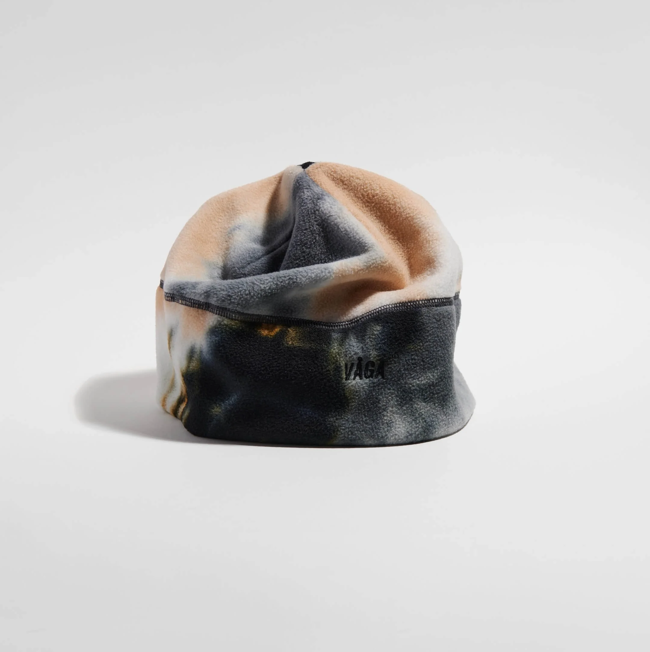 vaga-fleece-beanie-running-hat-borrowdale-haze-stood-alternate.jpg