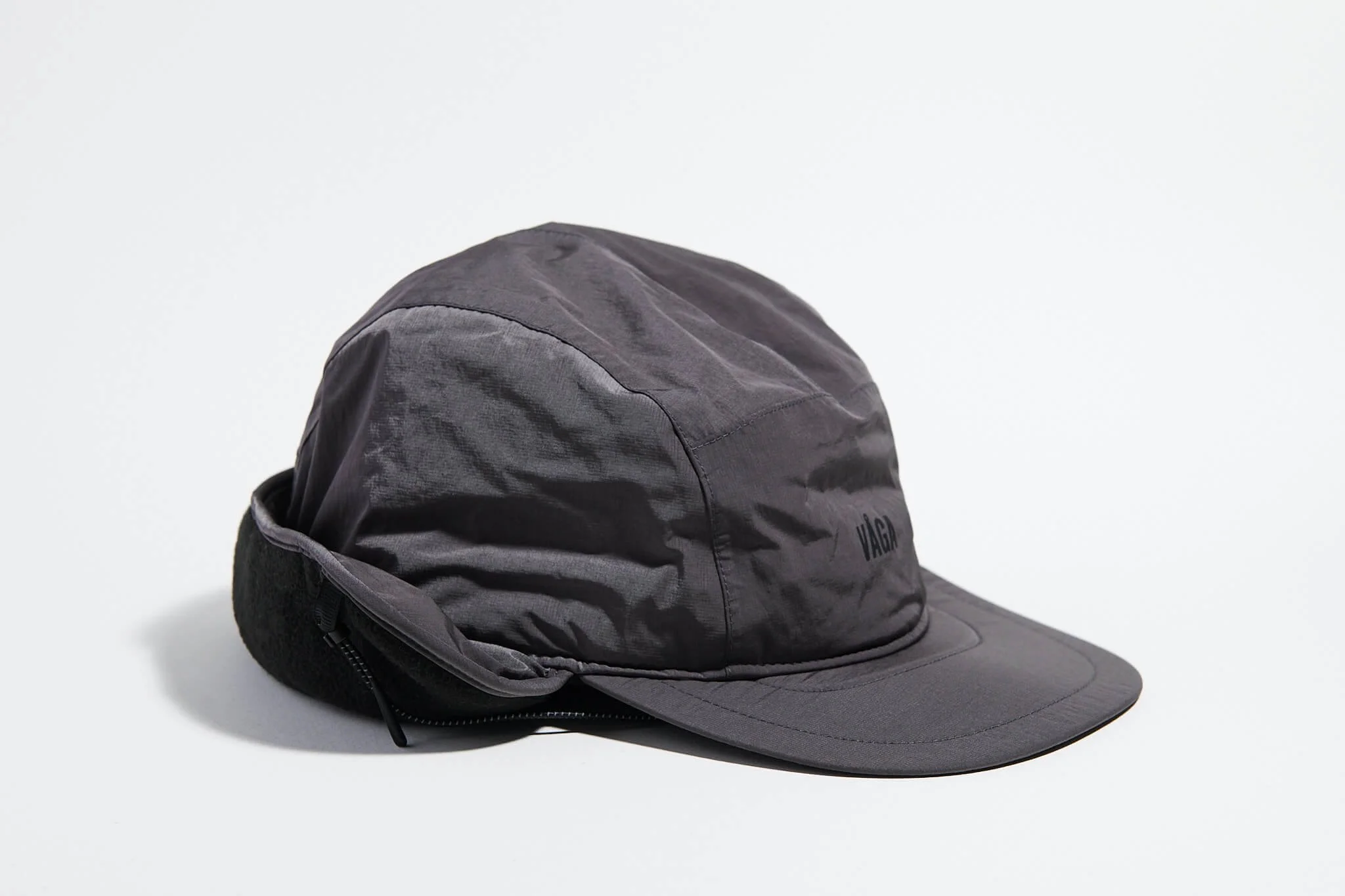 våga-padded-hiker-cap-mid-grey-folded.jpg