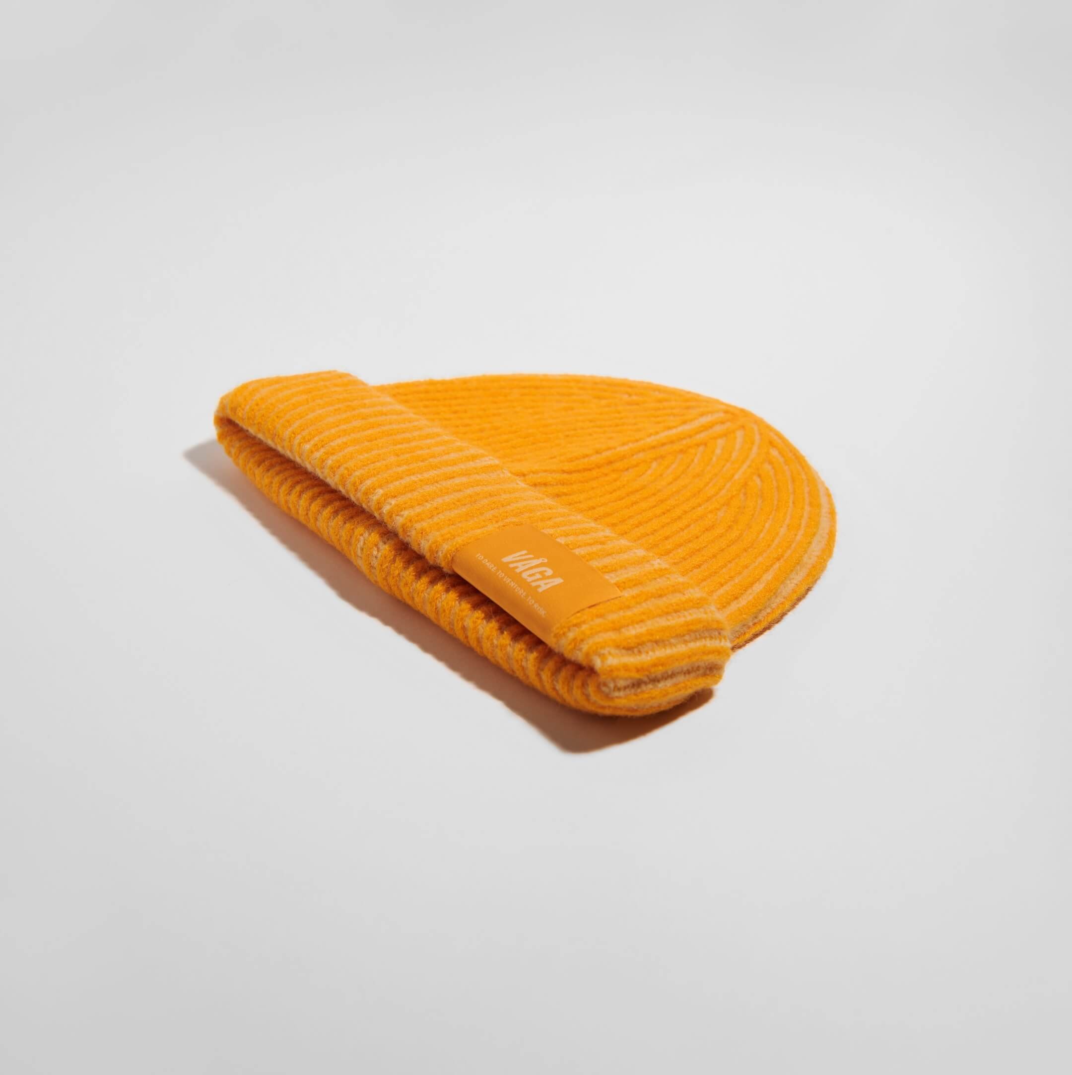 vaga-midweight-running-beanie-pale-lemon-yellow-flat.jpg