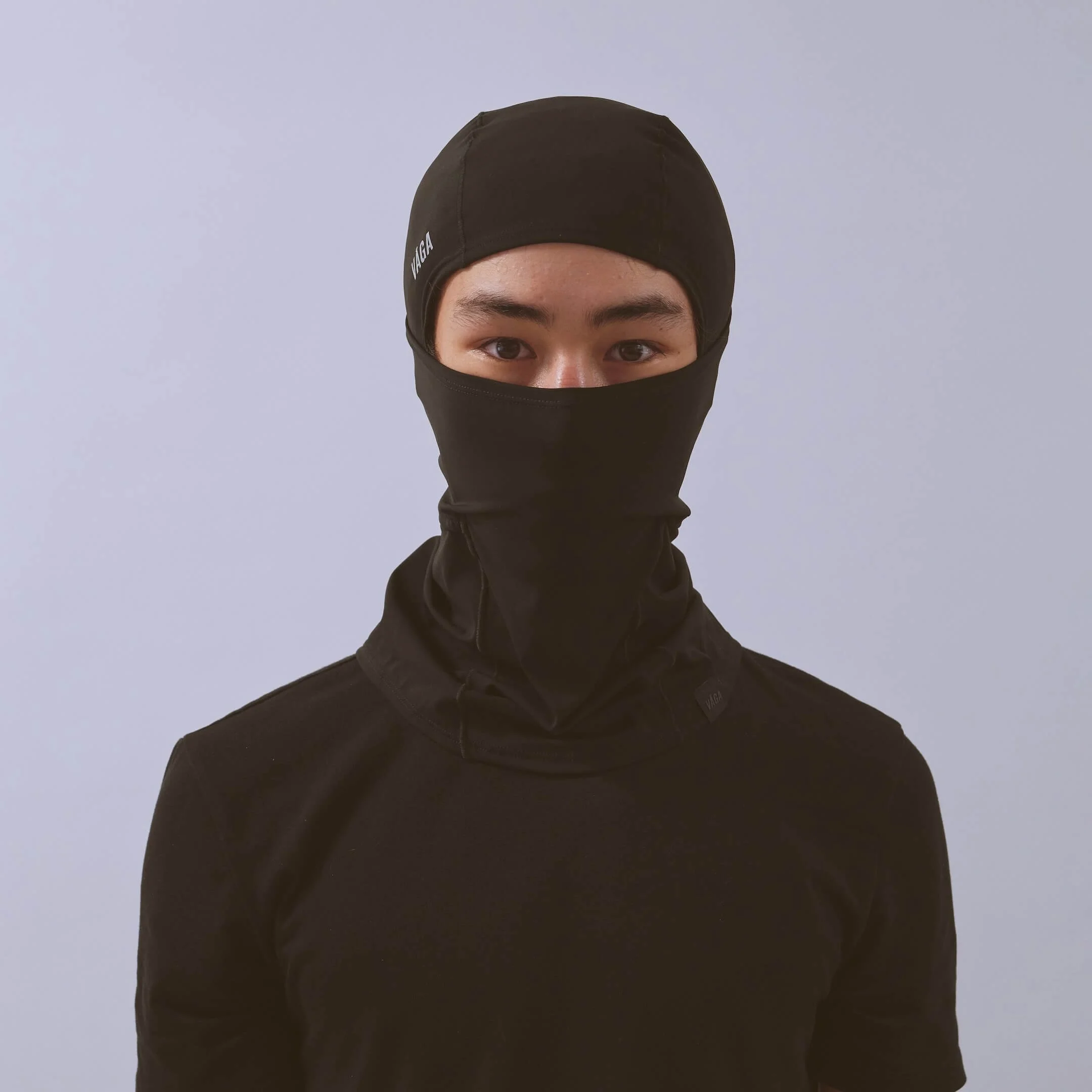 vaga-running-balaclava-black-model-front.jpg