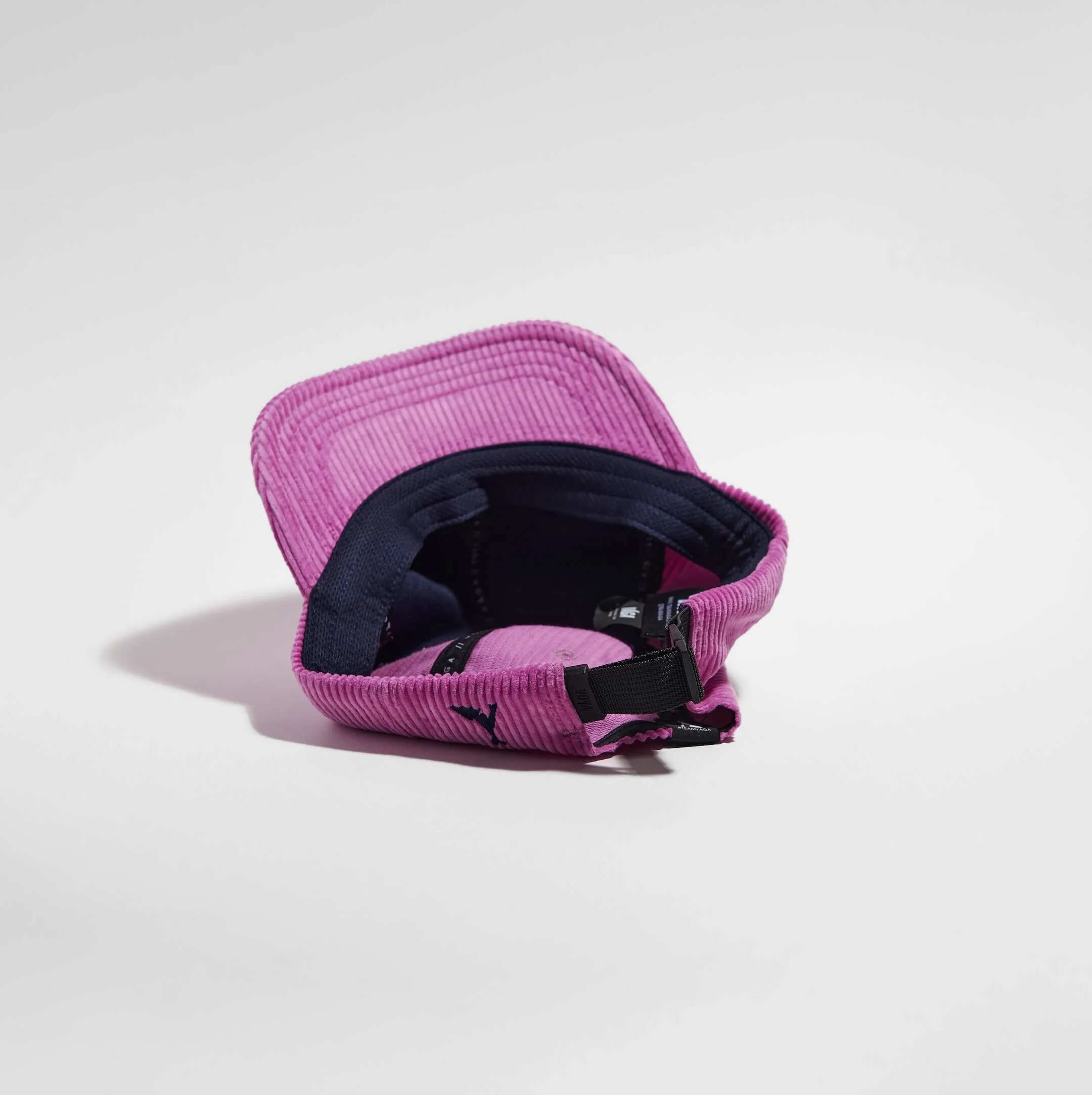 vaga-corduroy-cap-lifestyle-cap-fuchsia-underneath.jpg
