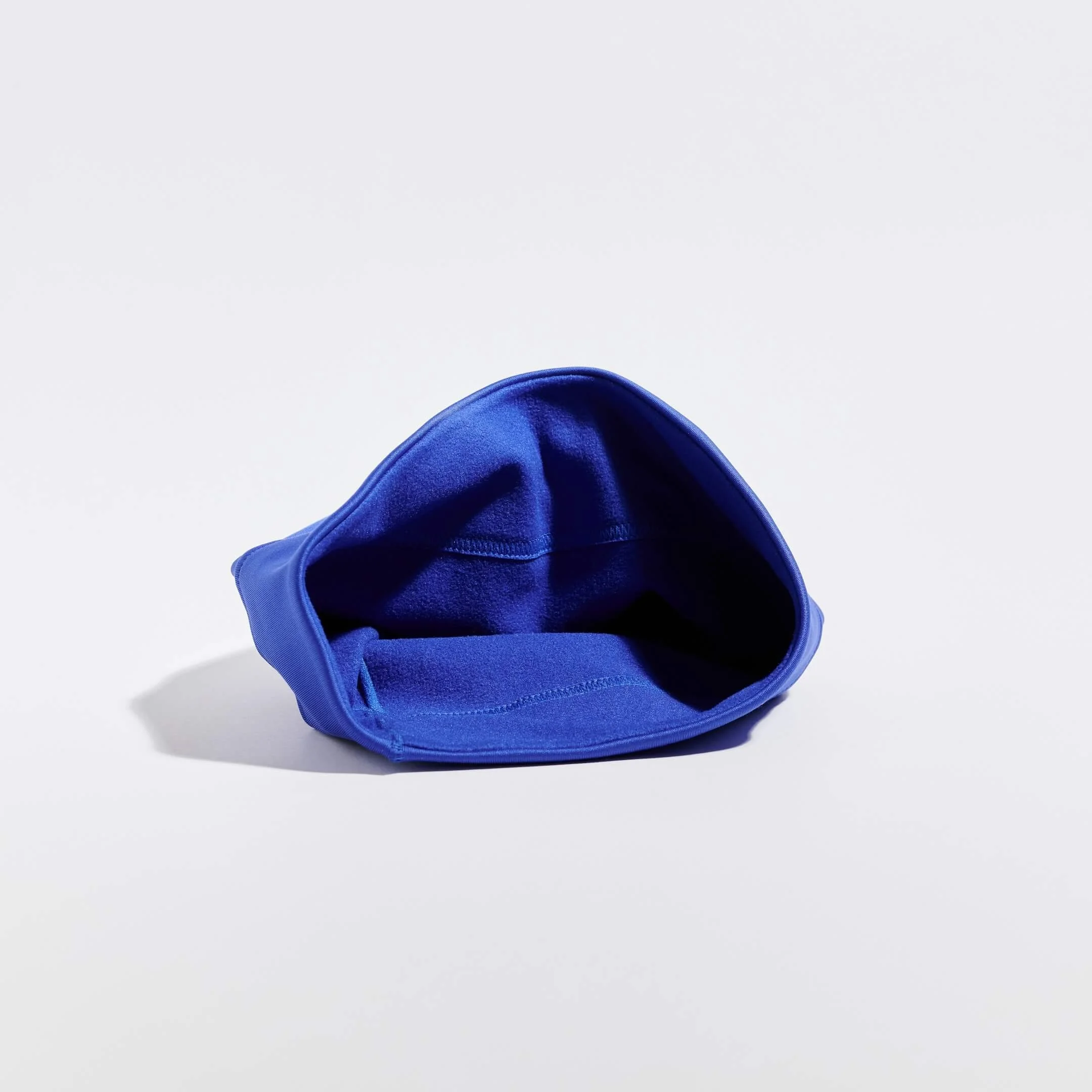 vaga-performance-skull-cap-running-hat-electricblue-inside.jpg