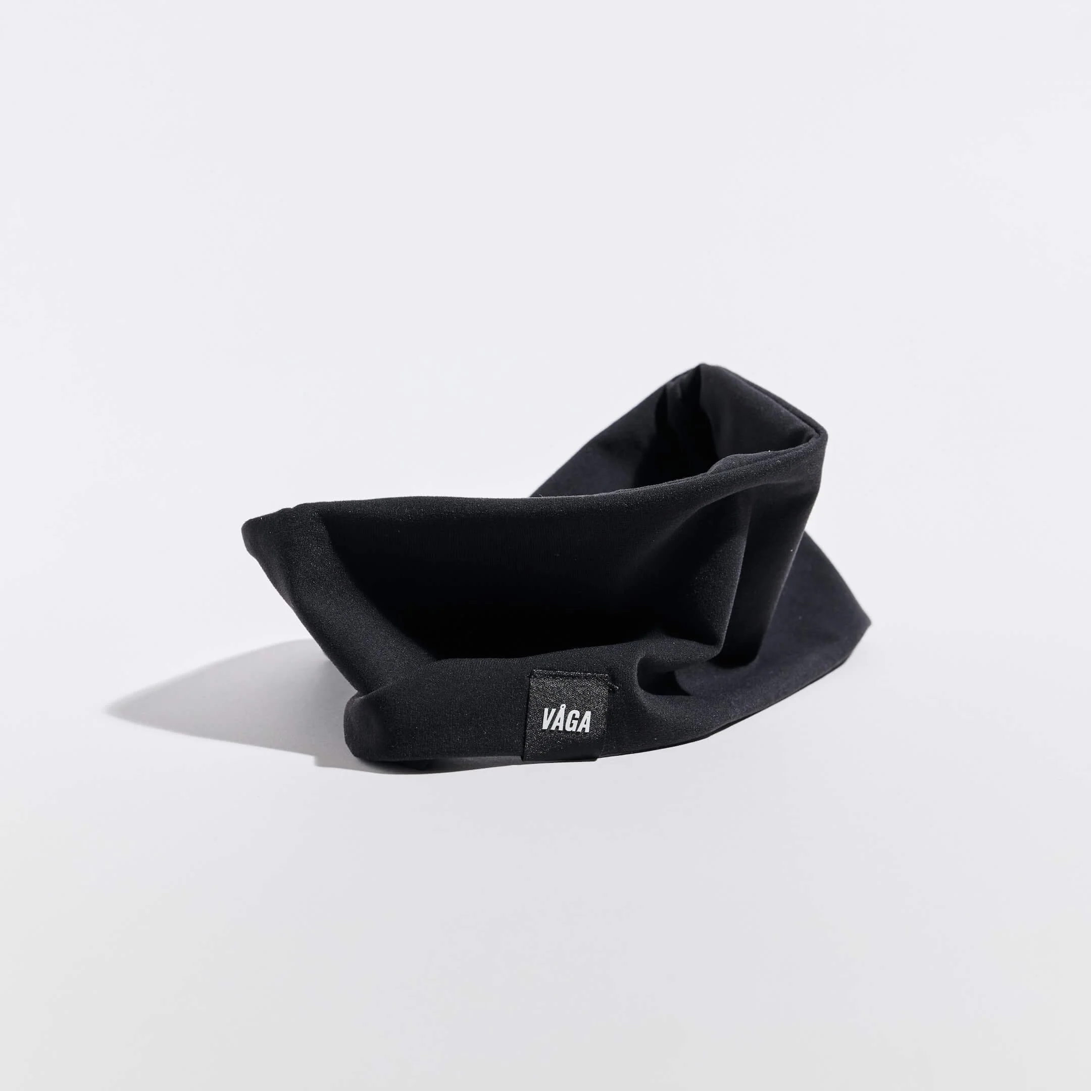 vaga-jersey-midweight-running-headband-black-stood.jpg