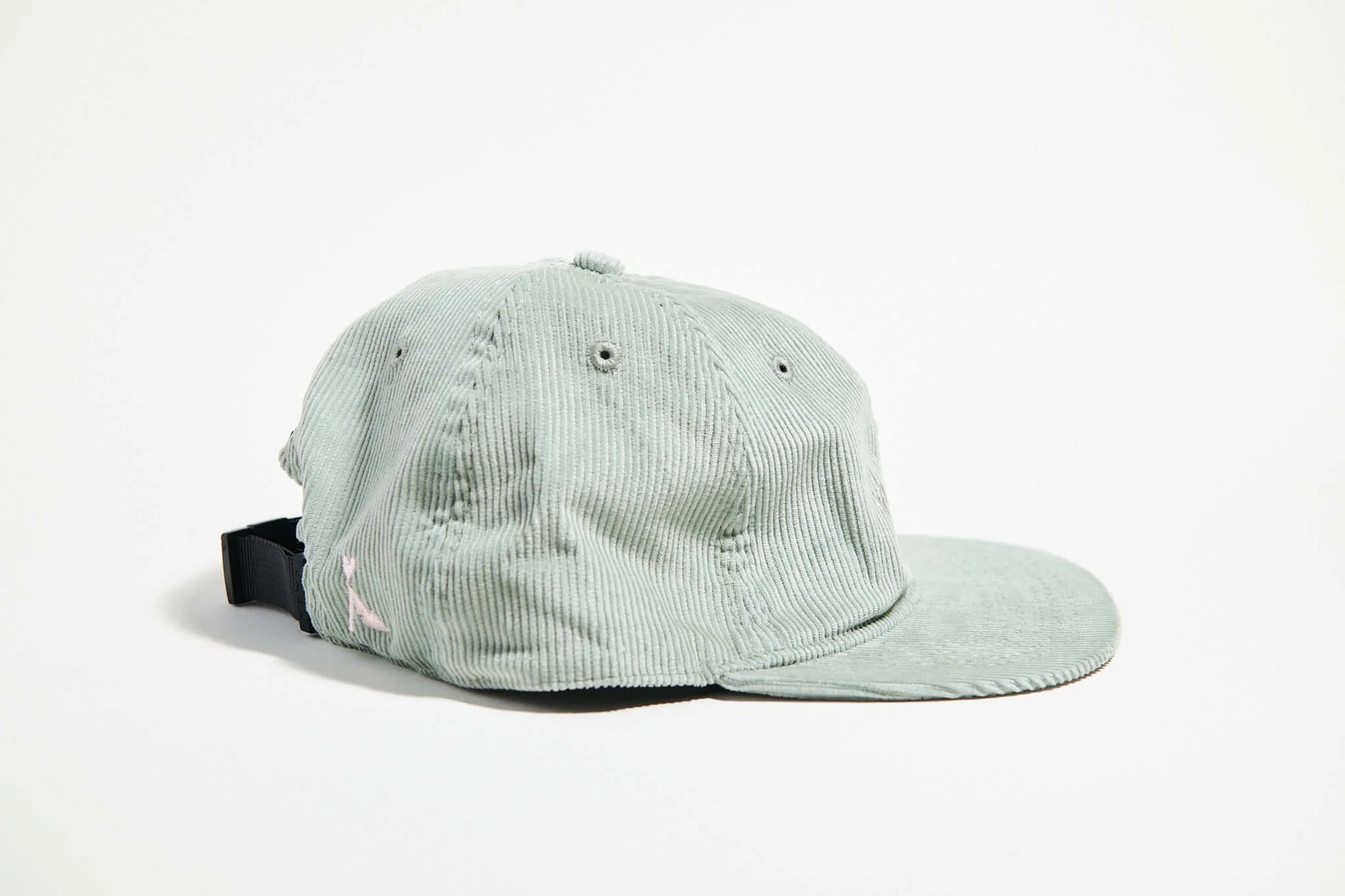 våga-corduroy-cap-sage-green-side.jpg