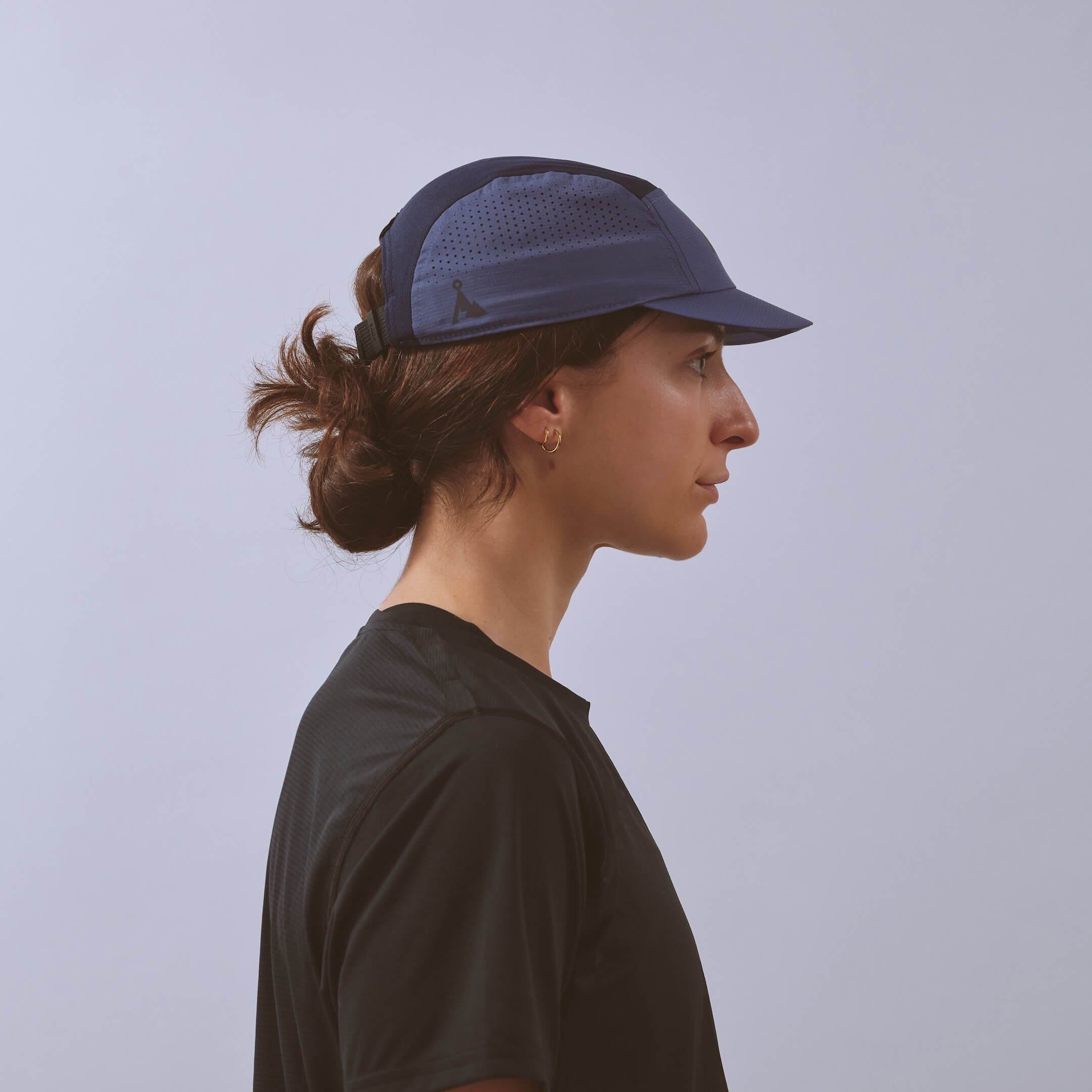 vaga-feather-racing-cap-slateblue-model-profile.jpg
