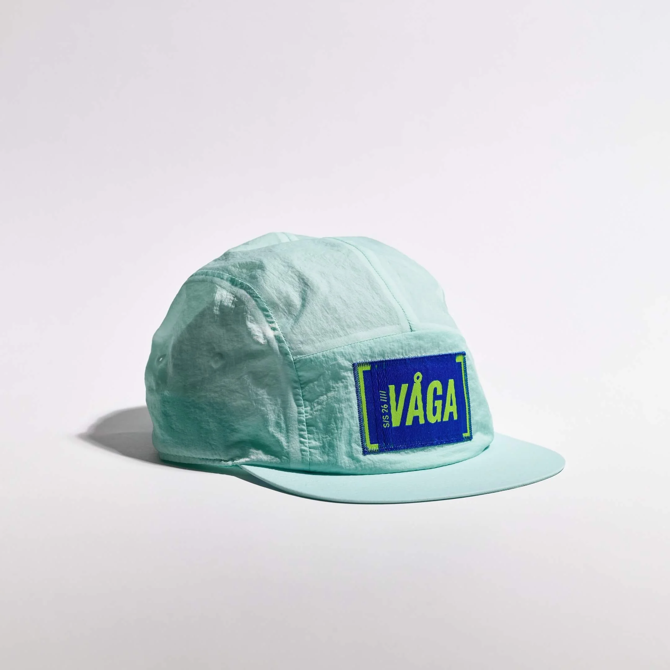 vaga-feather-edge-cap-racing-cap-mint-angle.jpg