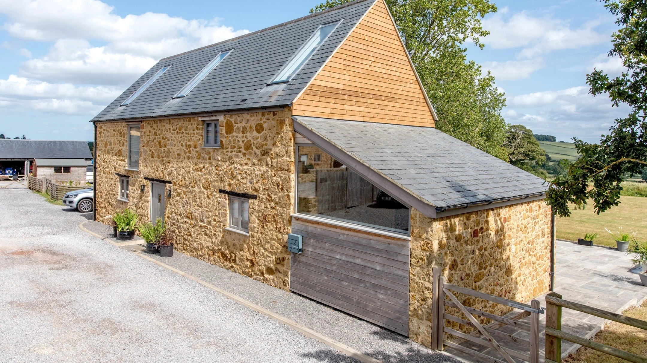 The Tallet Barn at Stibbear Farm has been converted into a family home. Using the existing openings and the lean-to, LSL Architecture has introduced a combination of glazing arrangements and timber cladding while retaining the original character.

@j