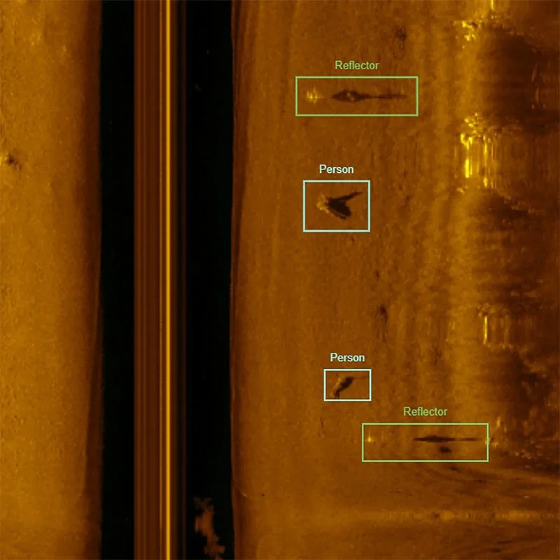 AI-baserad objektigenkänning och kollisionsundvikande. 

Inbyggd realtidsintelligens identifierar relevanta objekt och möjliggör snabba undanmanövrer för att öka uppdragets autonomi och säkerhet.