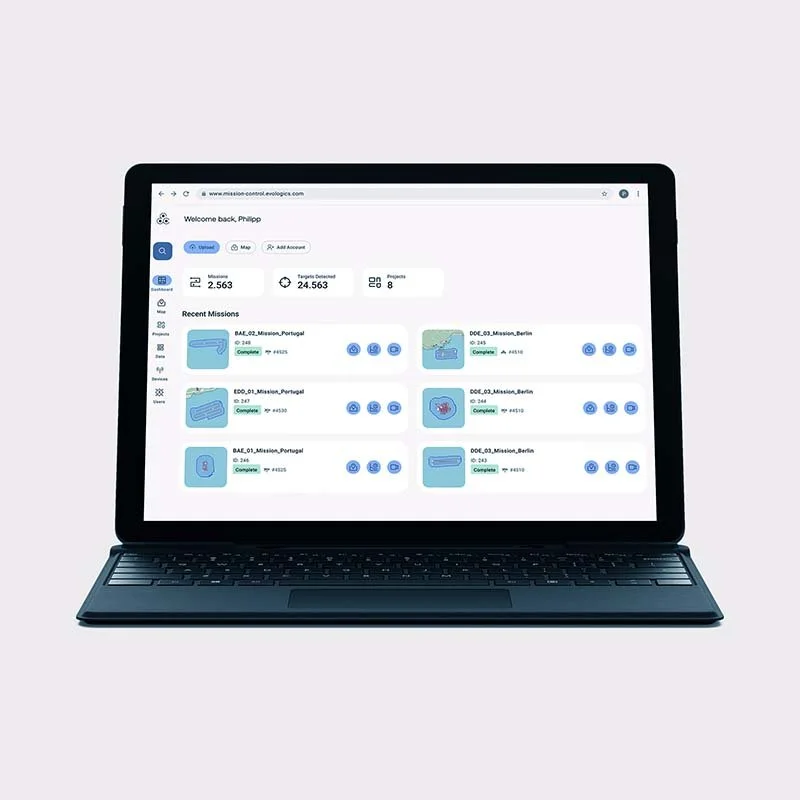 Molnbaserade tjänster Regelbundna uppdateringar av den inbyggda programvarumodulen