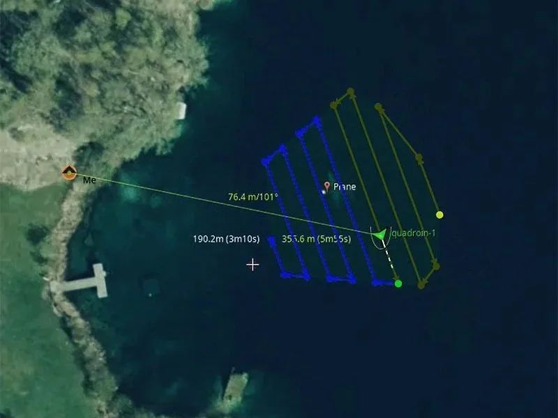 Advanced navigation with live status updates from Quadroin AUV