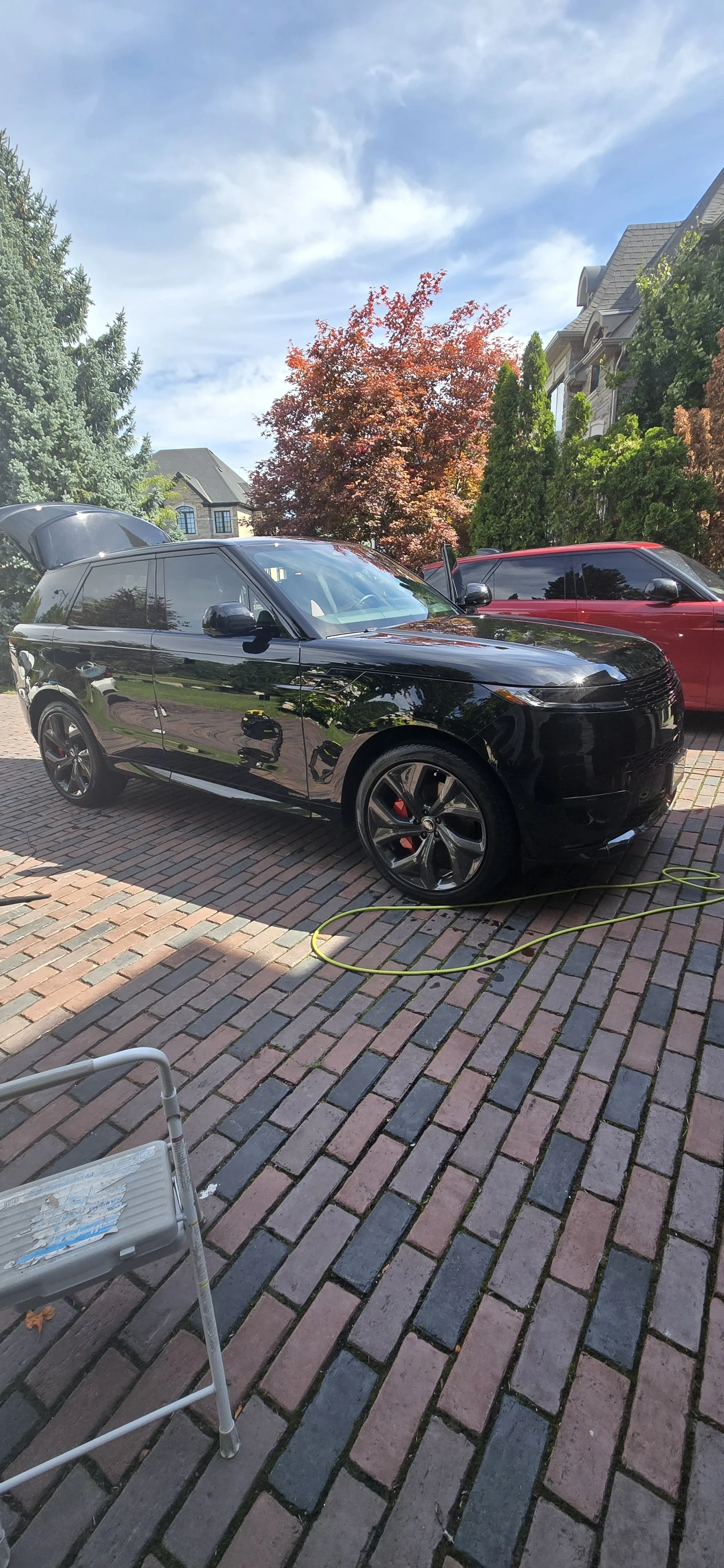 Luxury Range rover after receiving full interior & exterior detail and paint sealant application