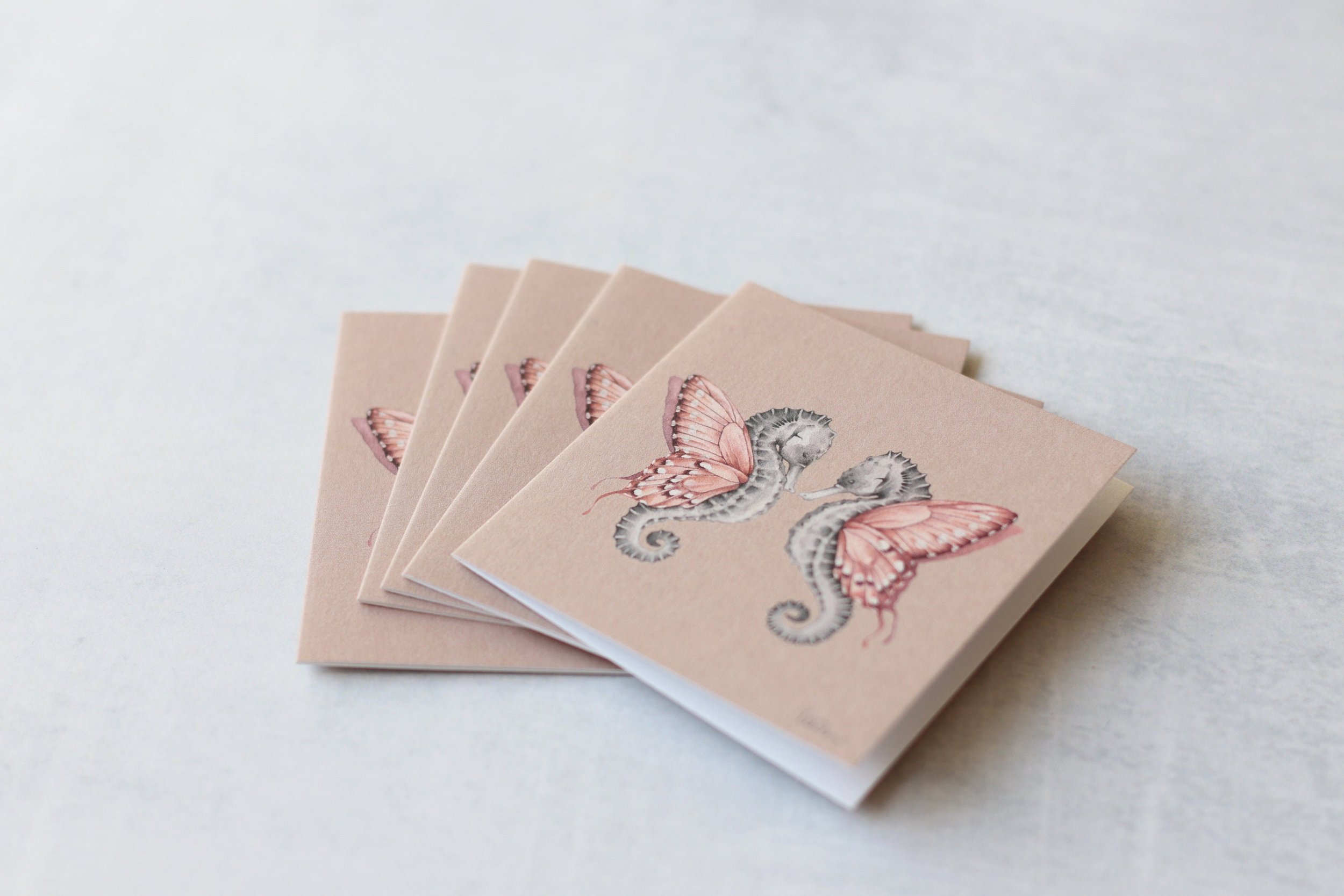 https://i.etsystatic.com/15355333/r/il/bd889c/3336573467/il_fullxfull.3336573467_zxgf.jpg