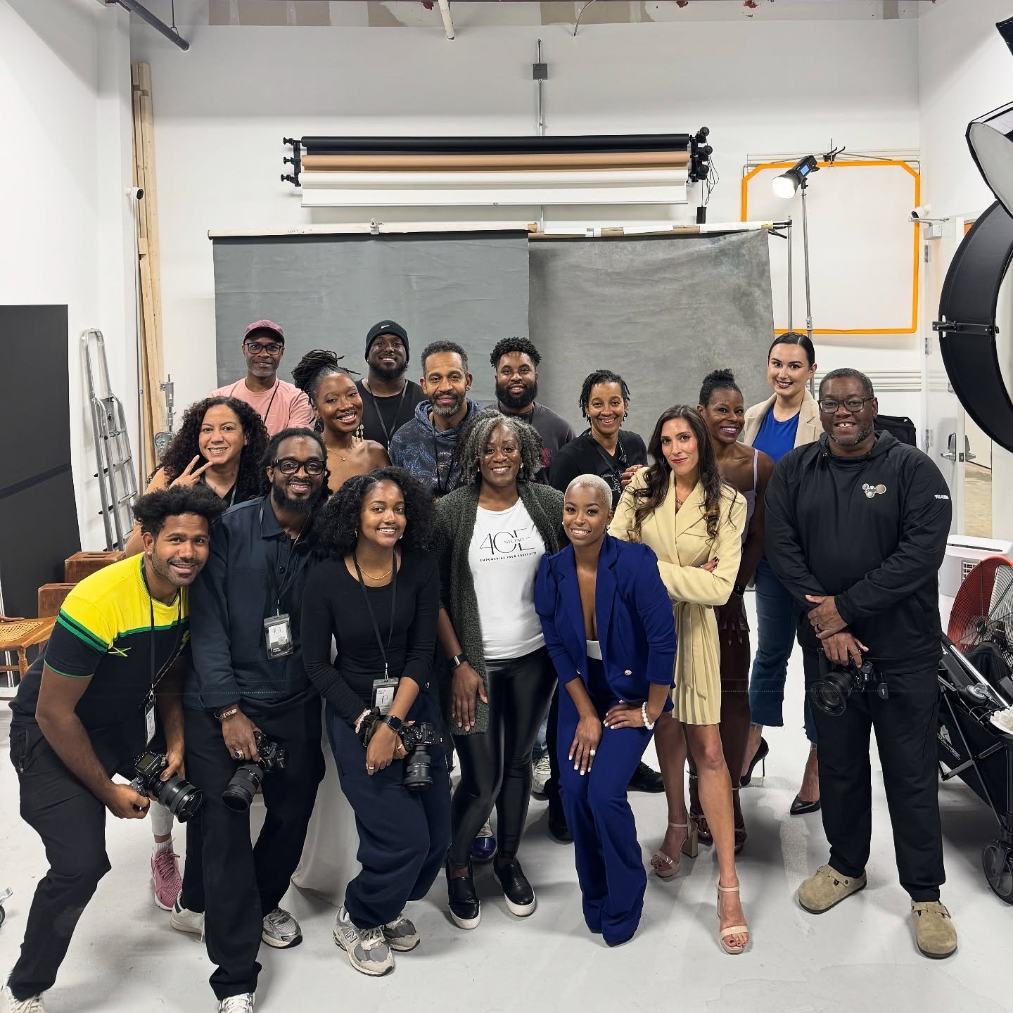 📸📸 November Workshop Crew 📸📸

The studio was buzzing yesterday with so much curiosity and creativity!! Light bulbs were going off as concepts started to click. And a group of photographers who were silent upon arrival, were connecting, laughing a