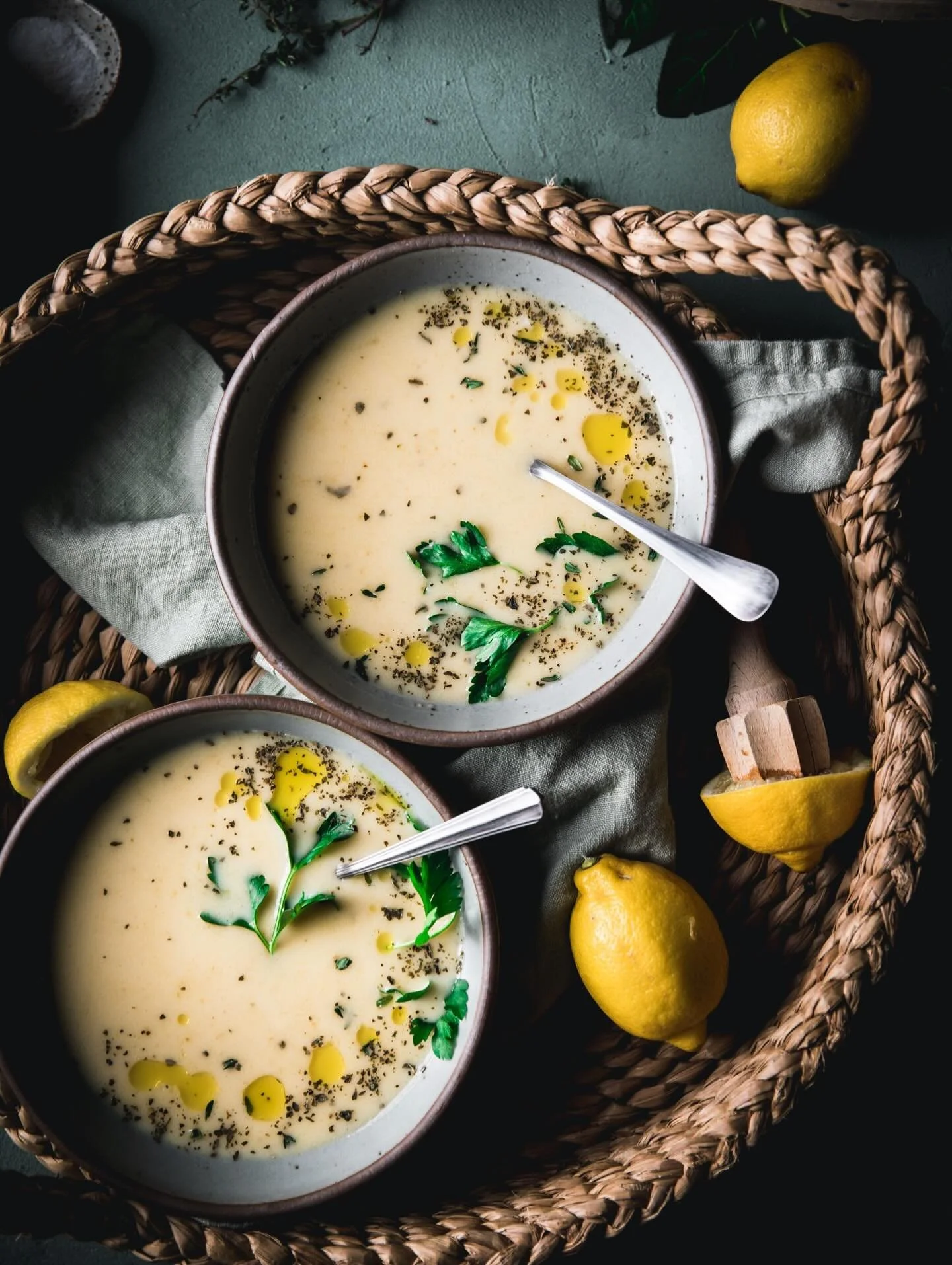 @evakosmasflores
&bull;
Many immigrants in Minnesota are going hungry out of fear of leaving their homes to go to the store due to ICE crackdowns. You can help by donating to one of the food banks listed below, who are getting food to those in need:
