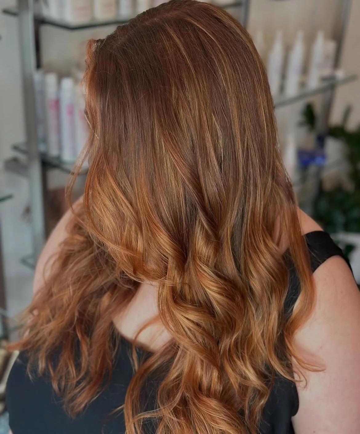 Do you want amazing color! Starting in October our apprentice Charity&rsquo;s book will be open every Saturday!!
@incharityschair 
📞Call or text Maude Salon to book your next appointment!