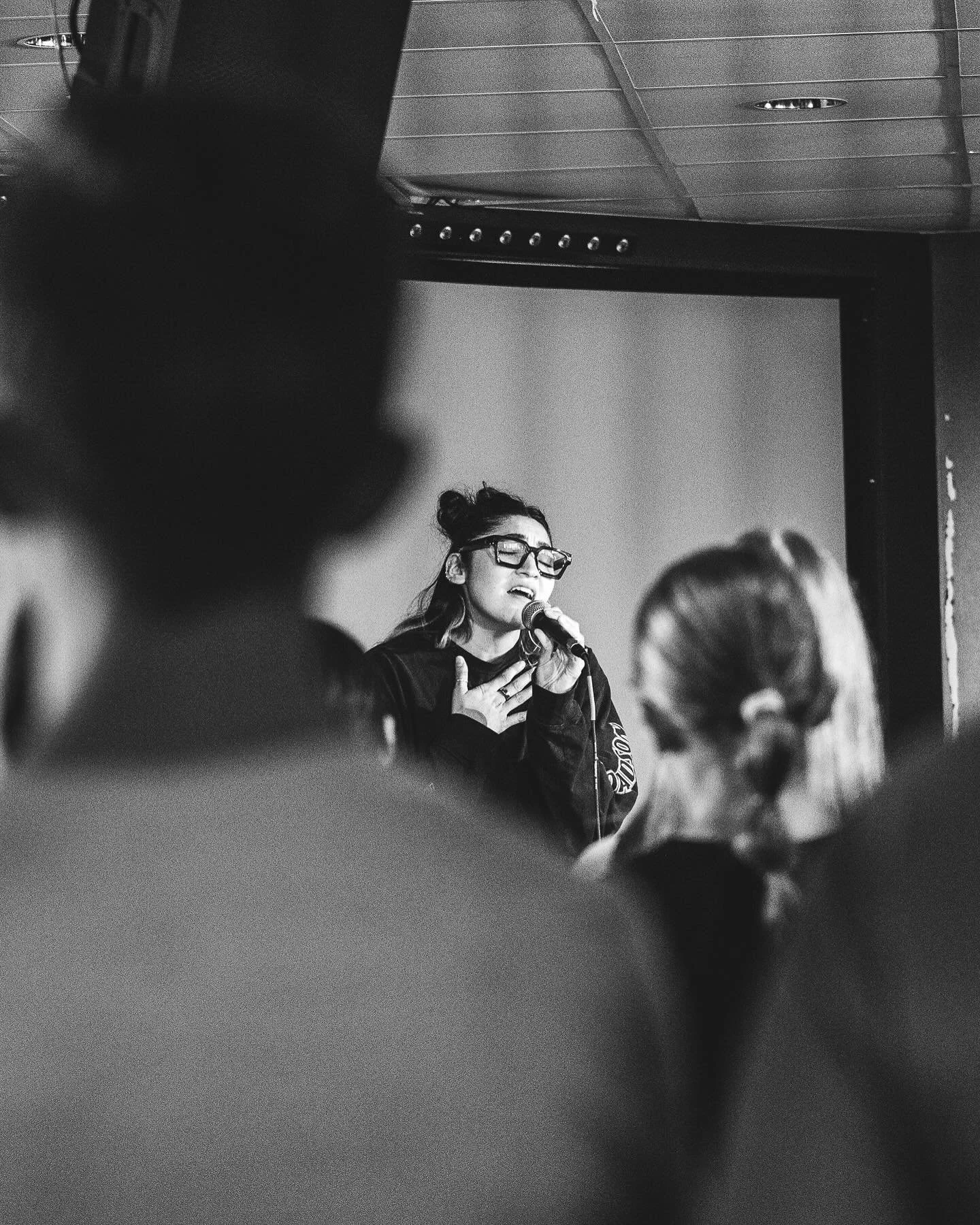 We can&rsquo;t wait to worship with you tomorrow at Refuge!!! Invite your friends to come hang with us at 6 PM at Good Shepherd!

#goodshepherdstudents #gsstudents