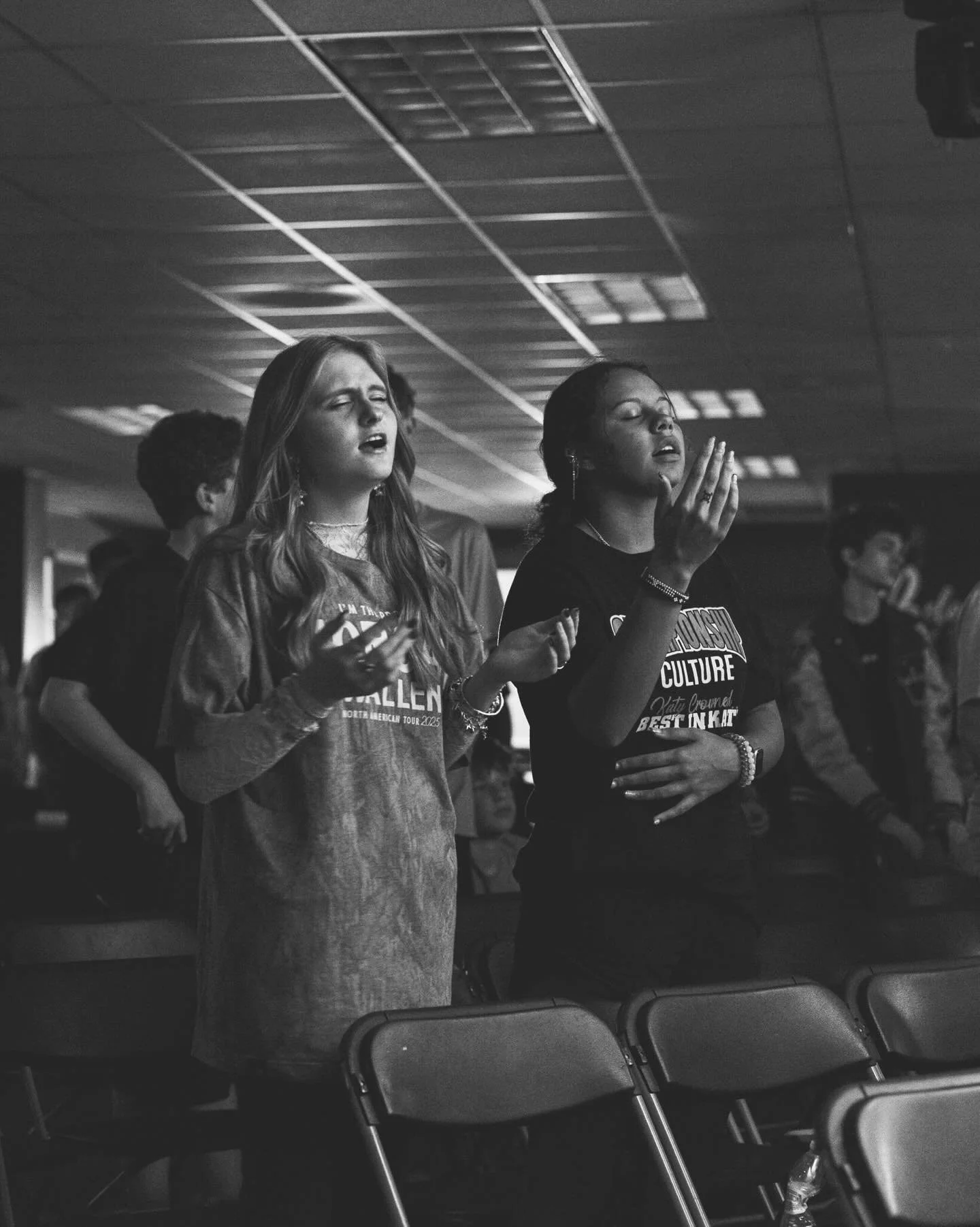 We can&rsquo;t wait to worship with you tomorrow! Grab your friends and come hang out with us at Refuge at 6 PM!!!

#goodshepherdstudents #gsstudents