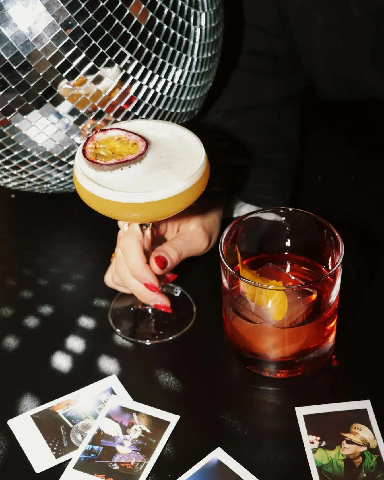 V&aring;ra drinkar? 10/10. V&aring;rt karaokerum? &Auml;nnu b&auml;ttre. Kombon? Oslagbar. 🍸🪩🎤

#karaoke #starkaraoke #g&ouml;teborg