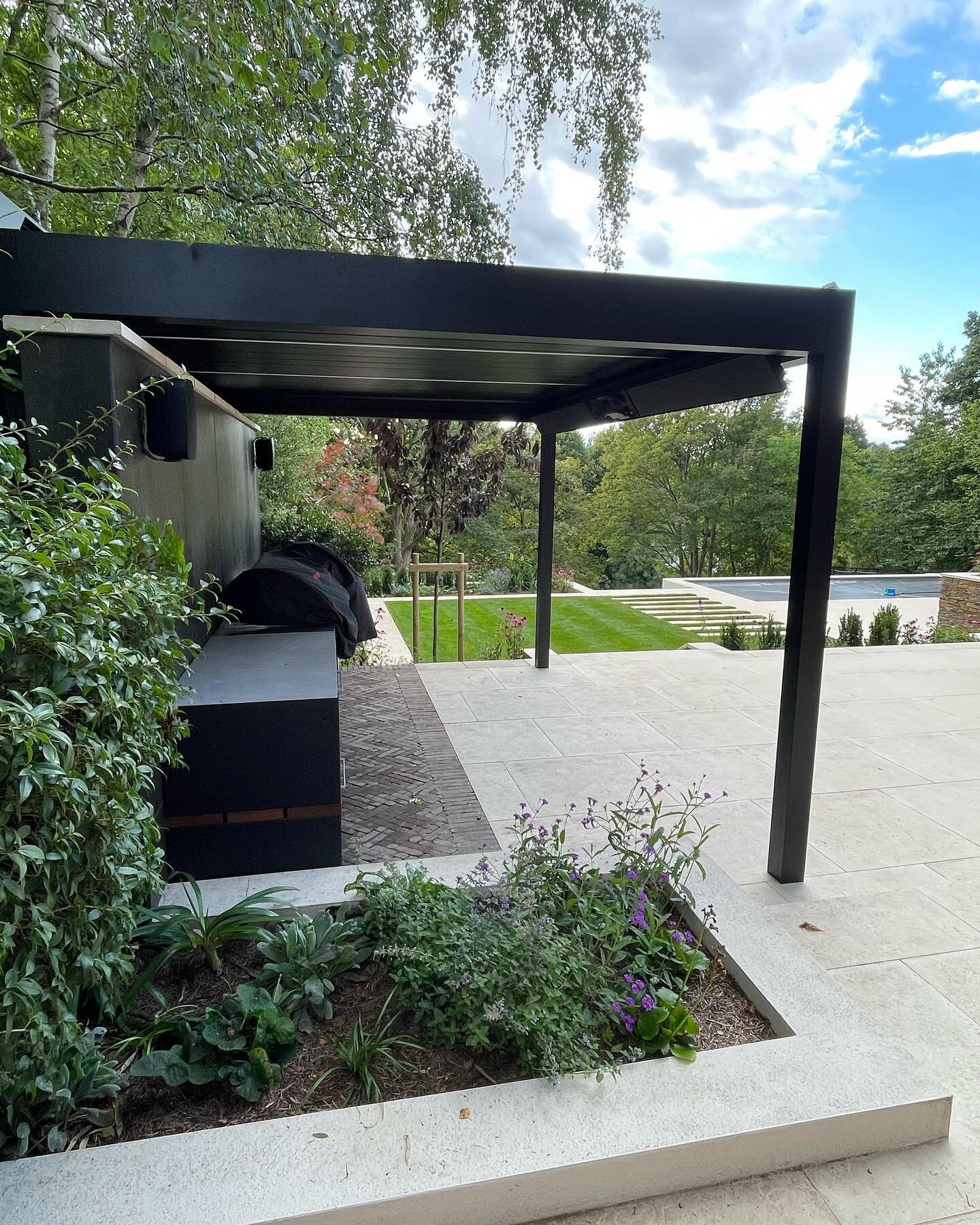 New supply put in for this lovely new louvered pergola. External DB for built in heating and lighting. Hopefully a couple more sunny days to enjoy the recently finished garden! ☀️