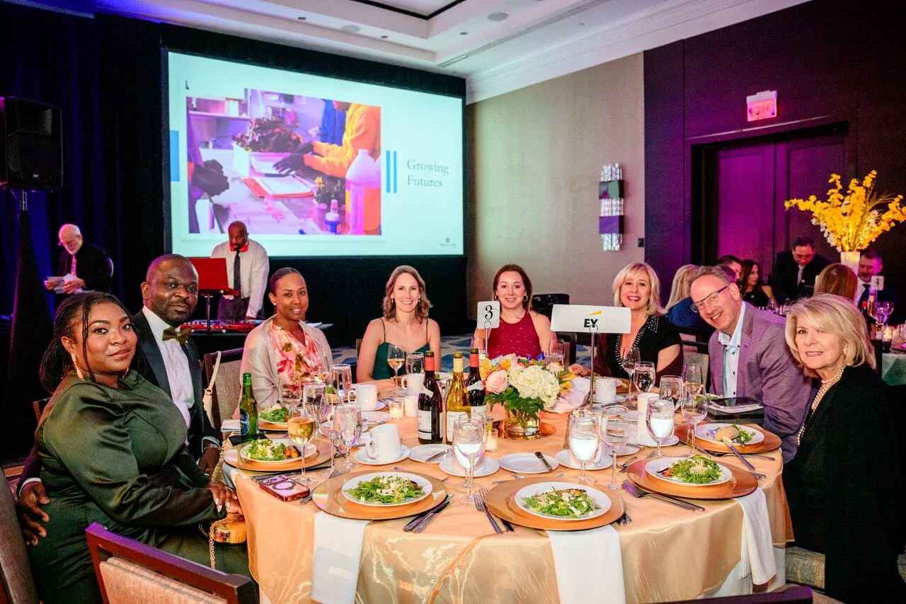 PHILLIPSPrograms-MakingitWorkGala-200_Easy-Resize.com.jpg